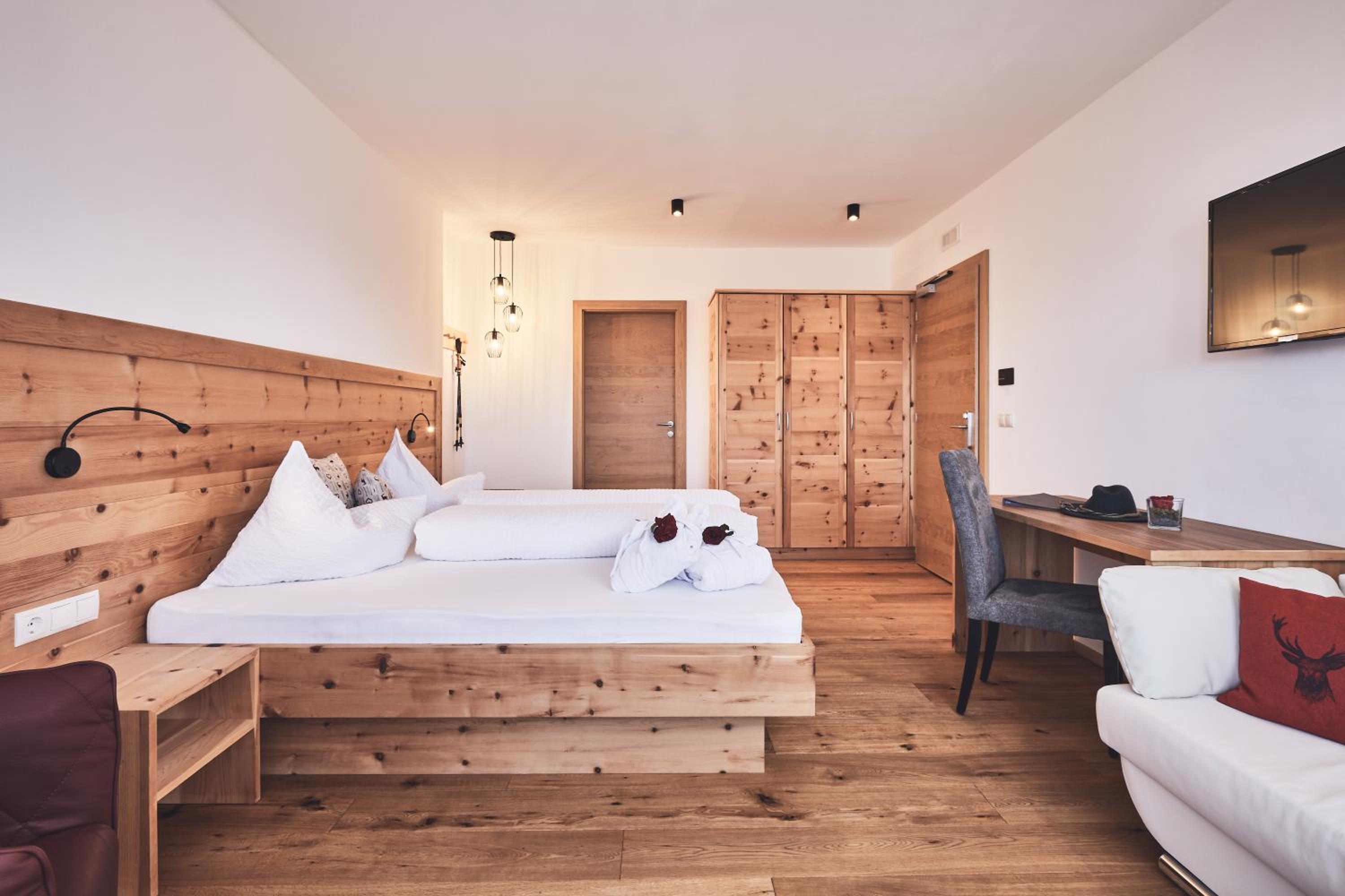 Classic Quadruple Room - Photo 1