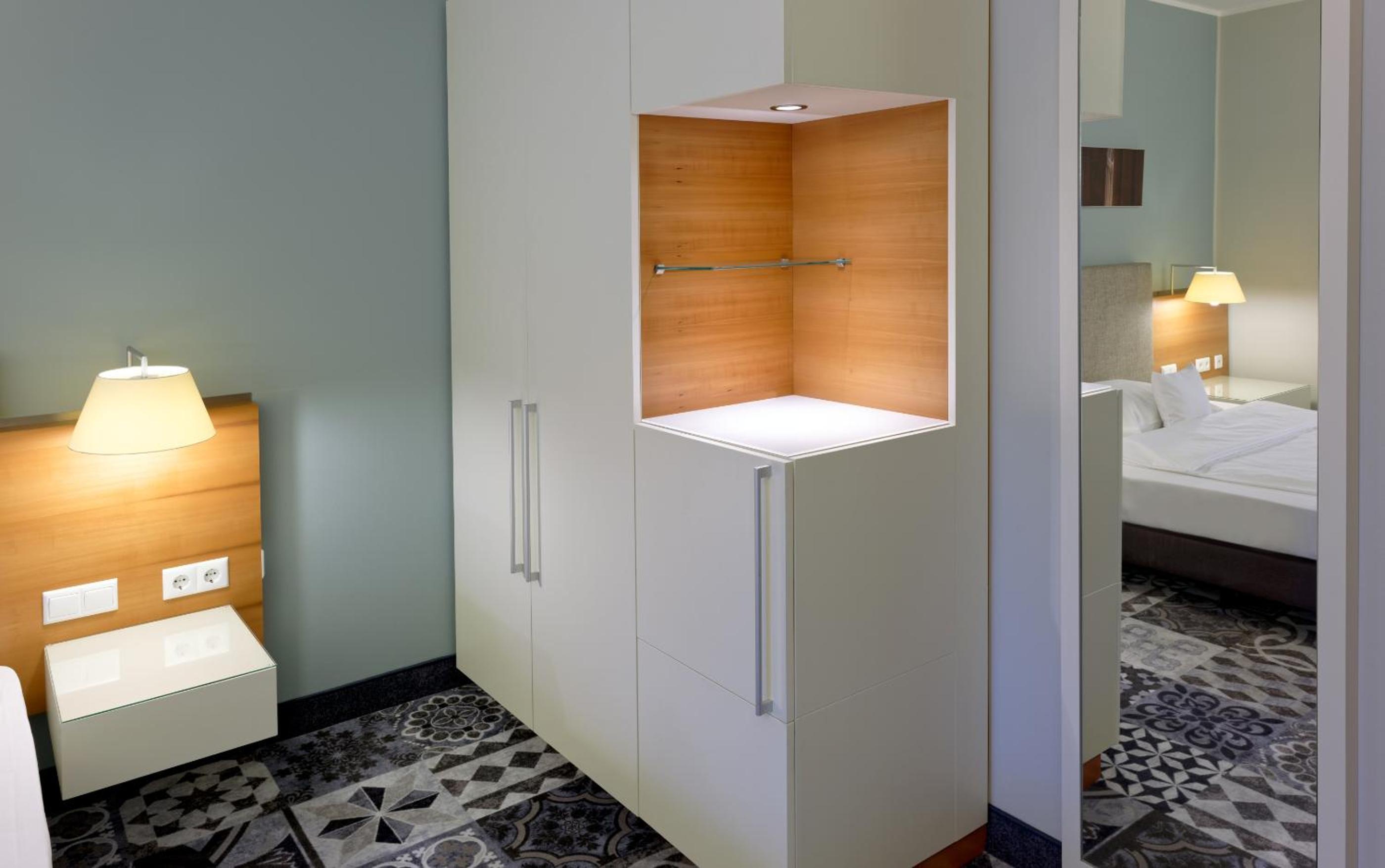 Single Room