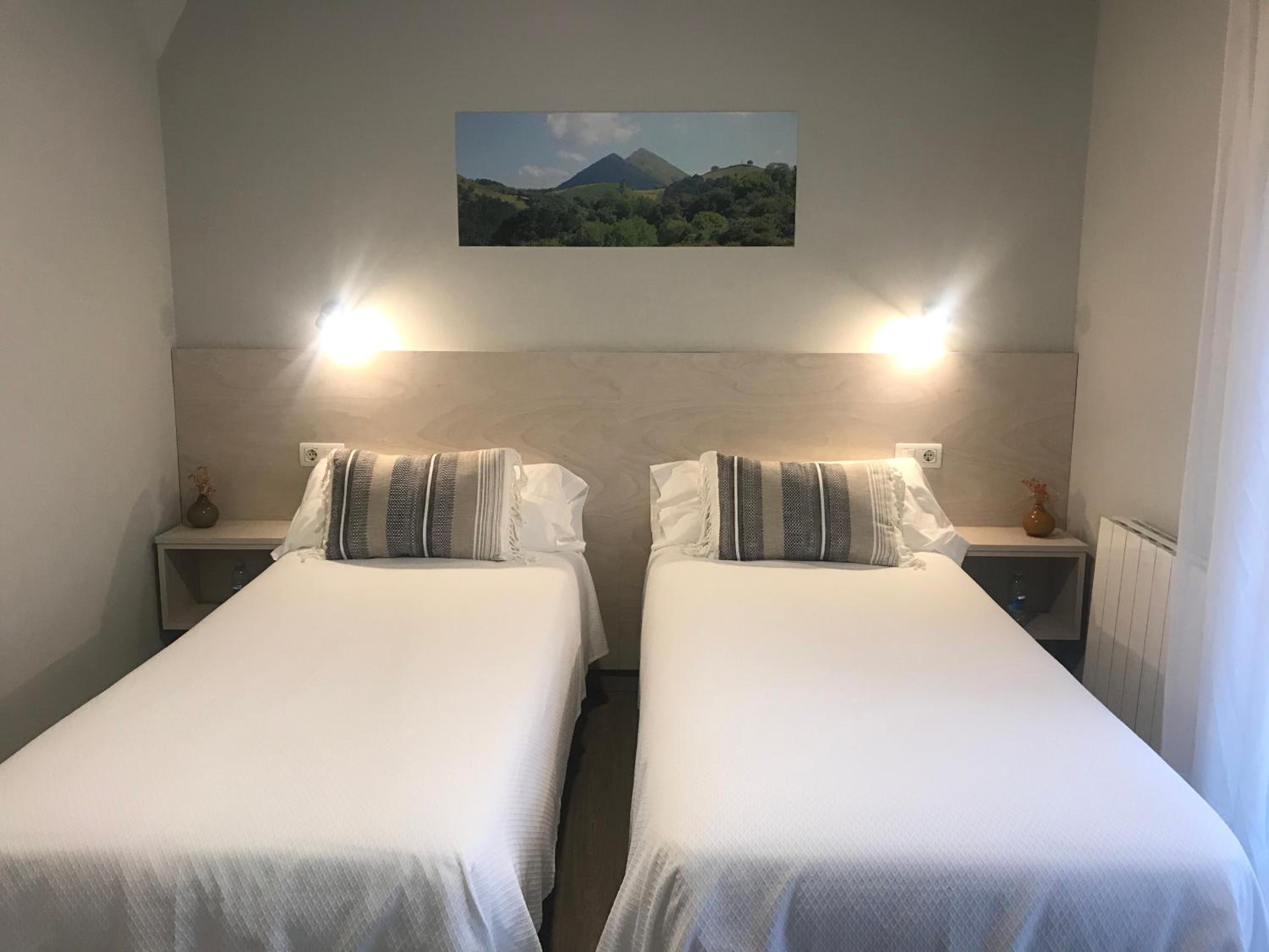 Double or Twin Room photo 2