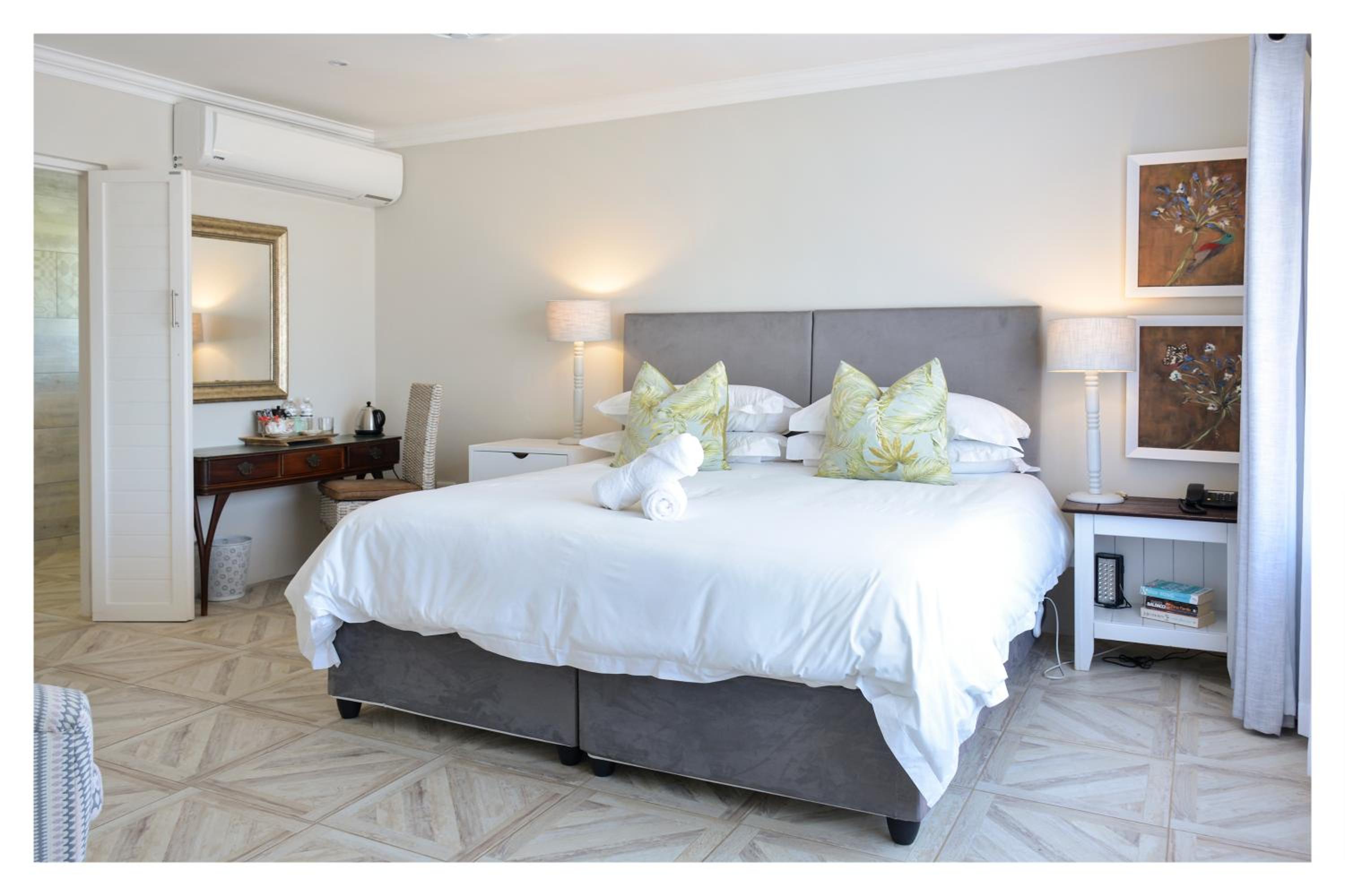 Twin/Double Room - Photo 5