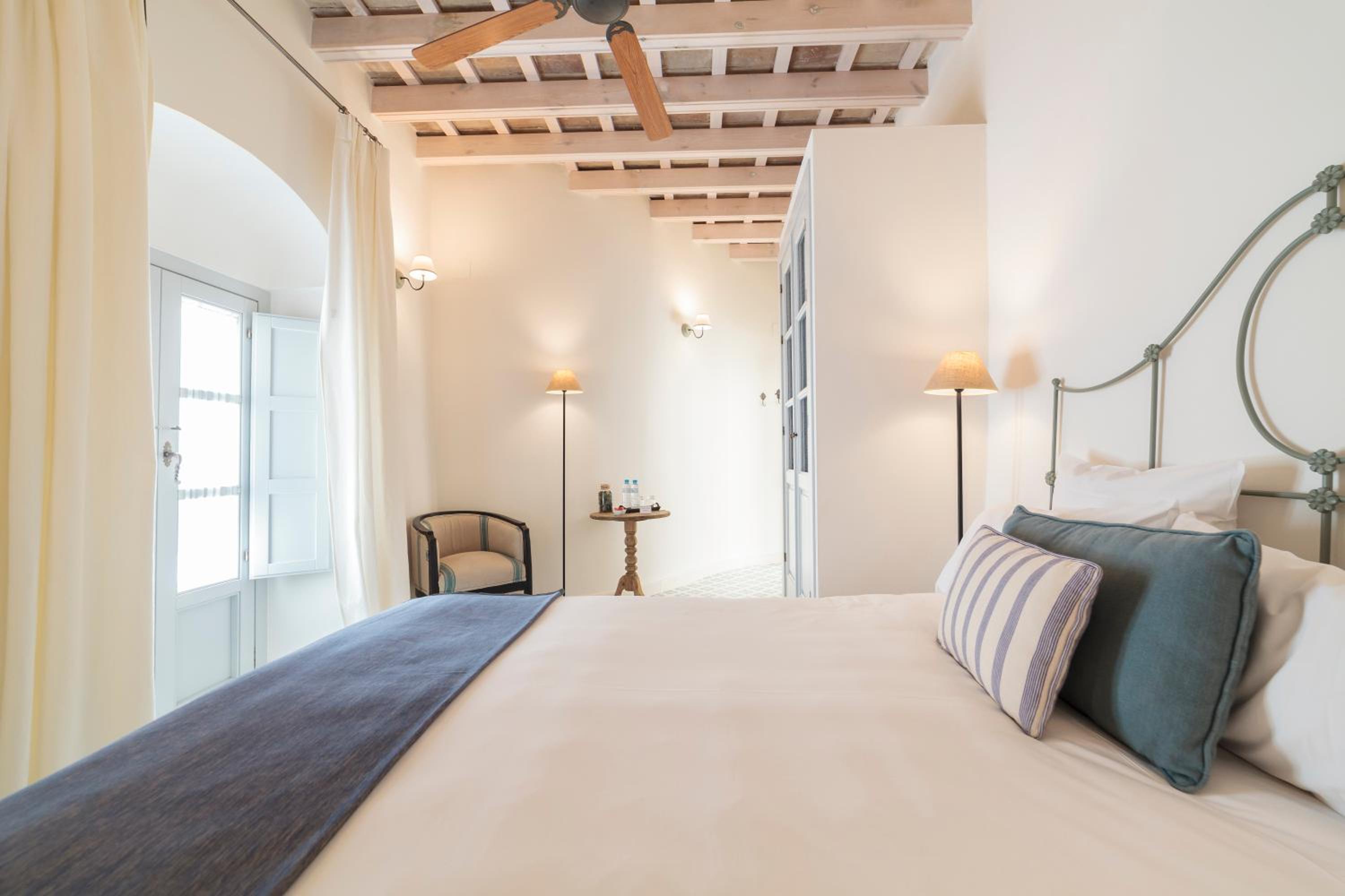 Double Room with Balcony photo 3