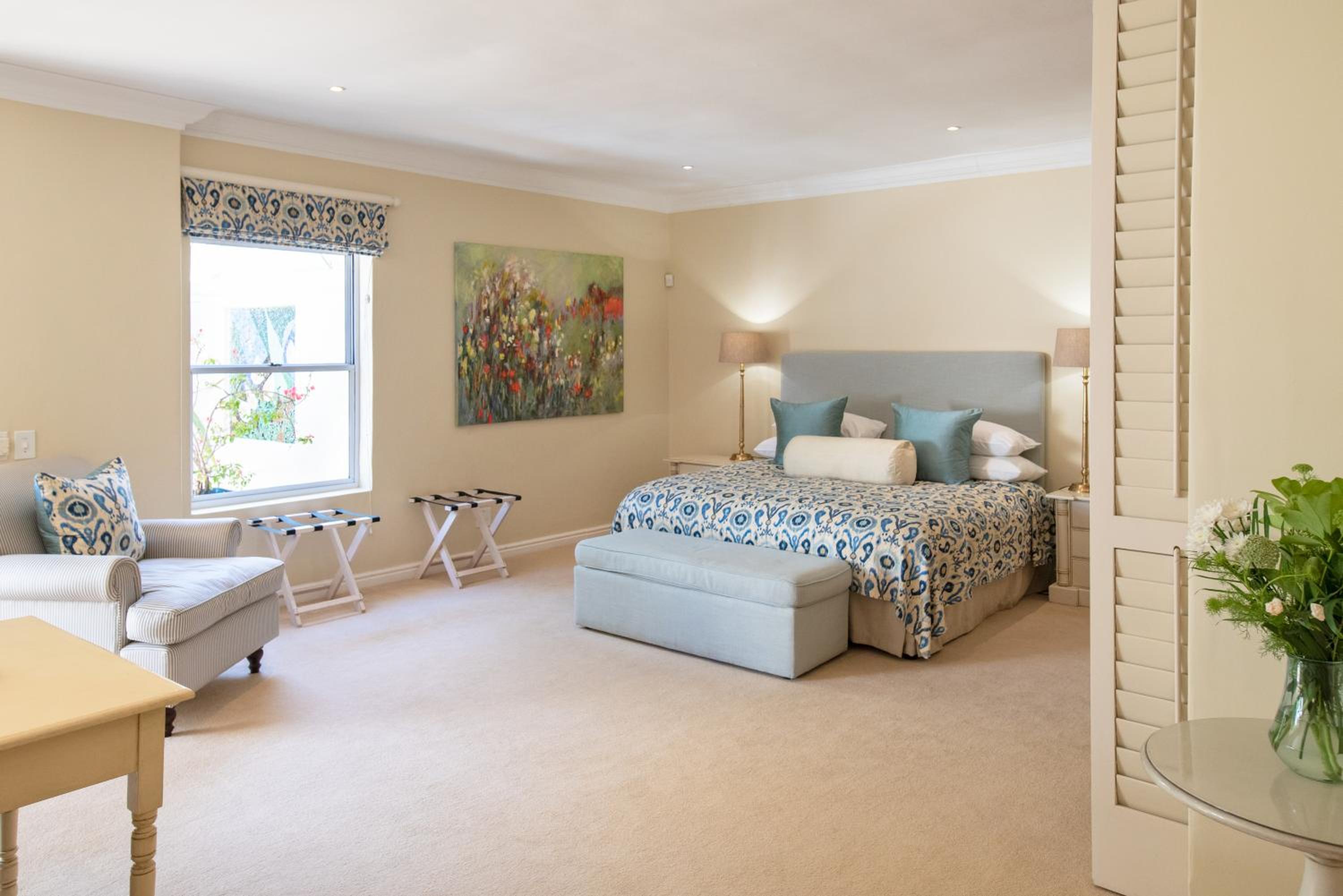 Premier Suite - Photo 5