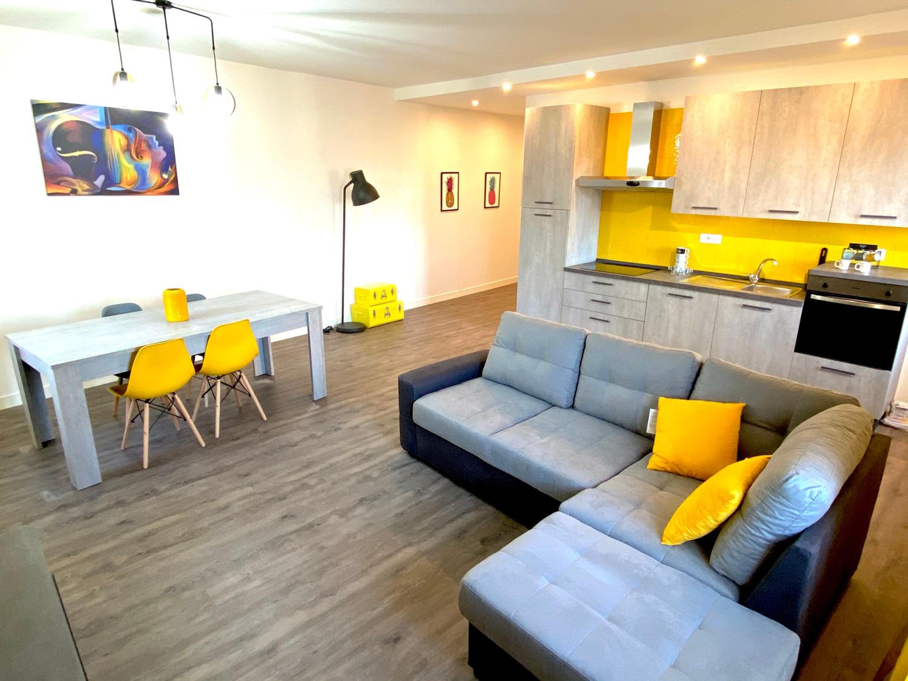 One-Bedroom Apartment