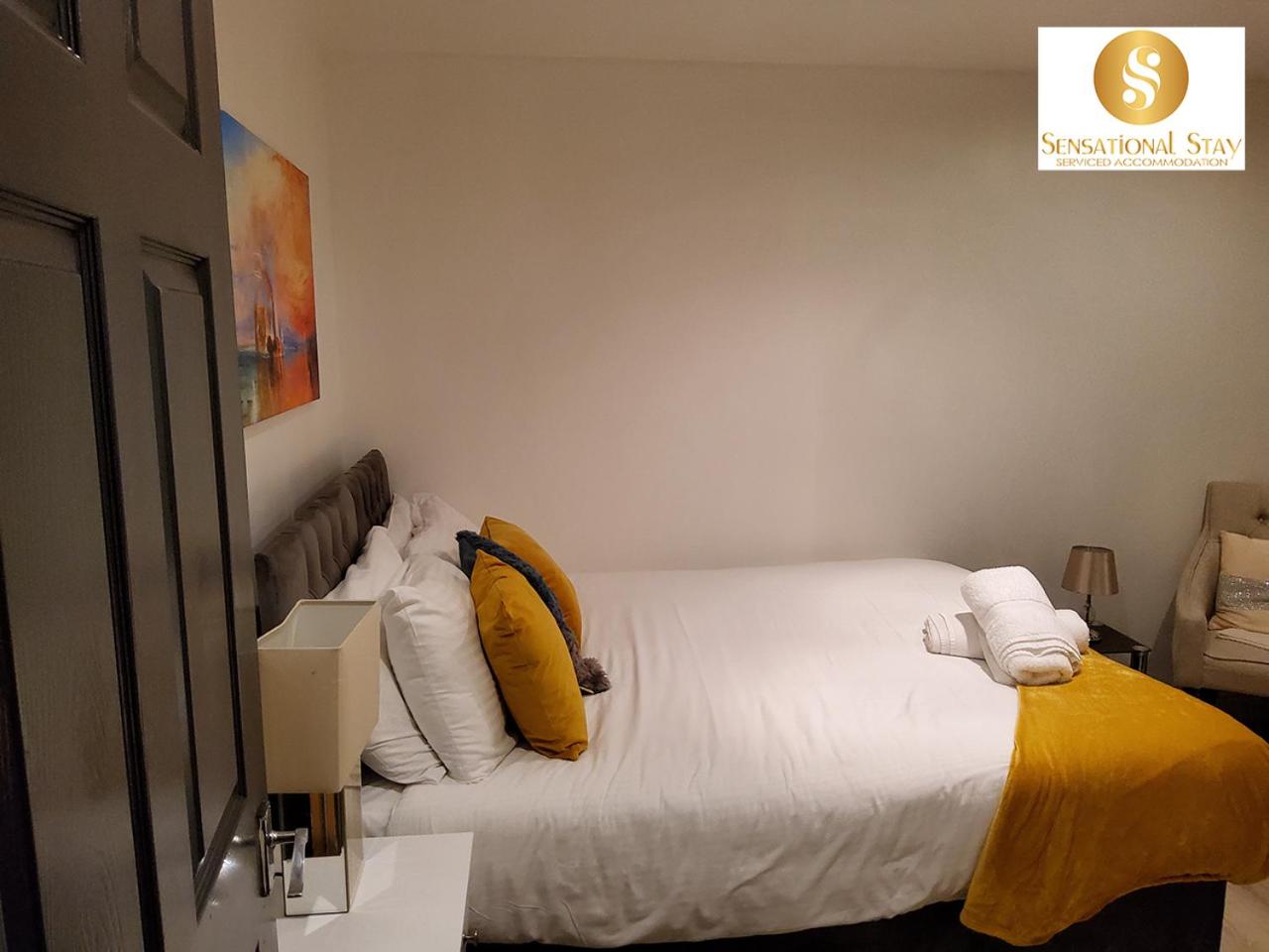 One-Bedroom Apartment - Photo 4
