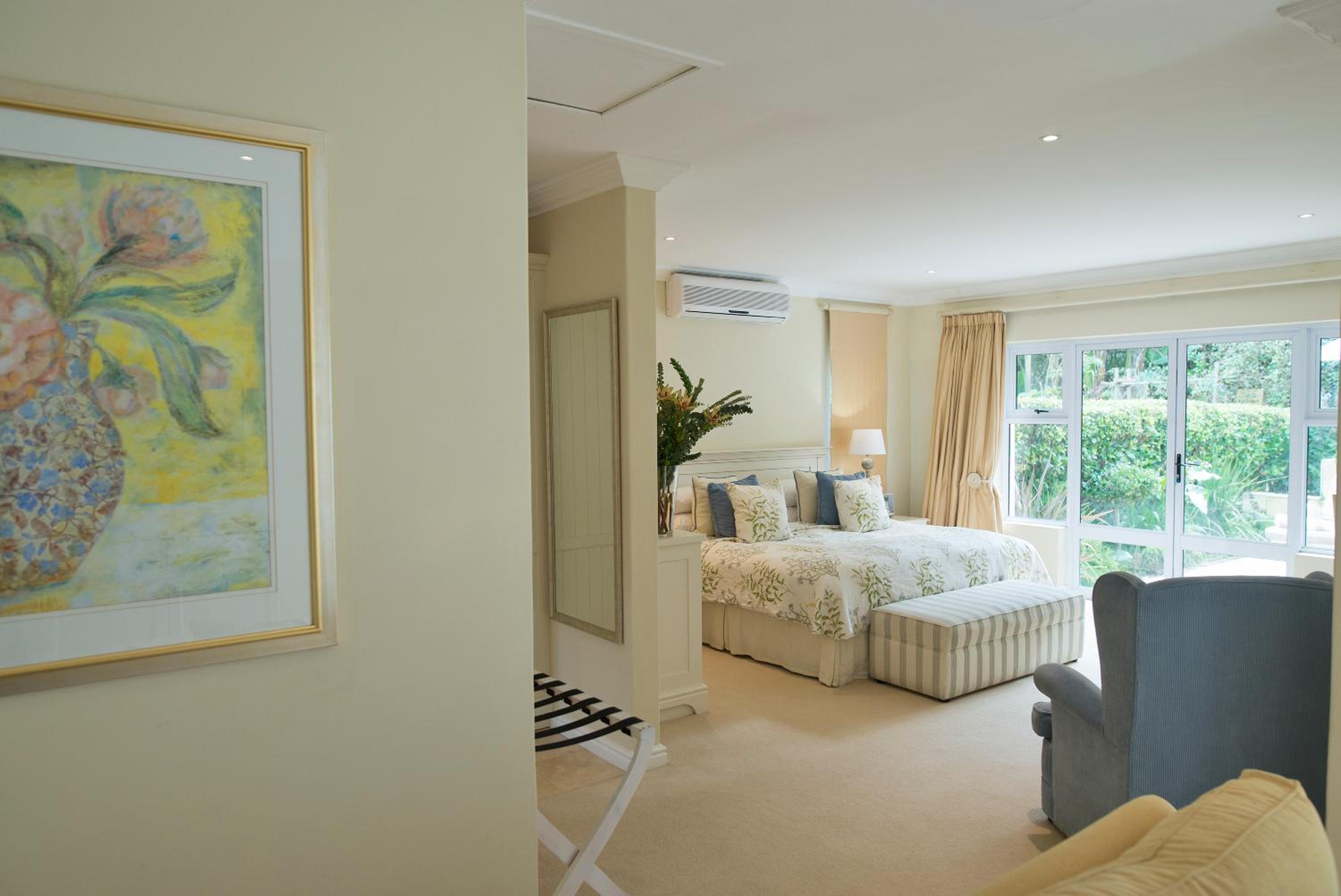 Suite With Private Pool