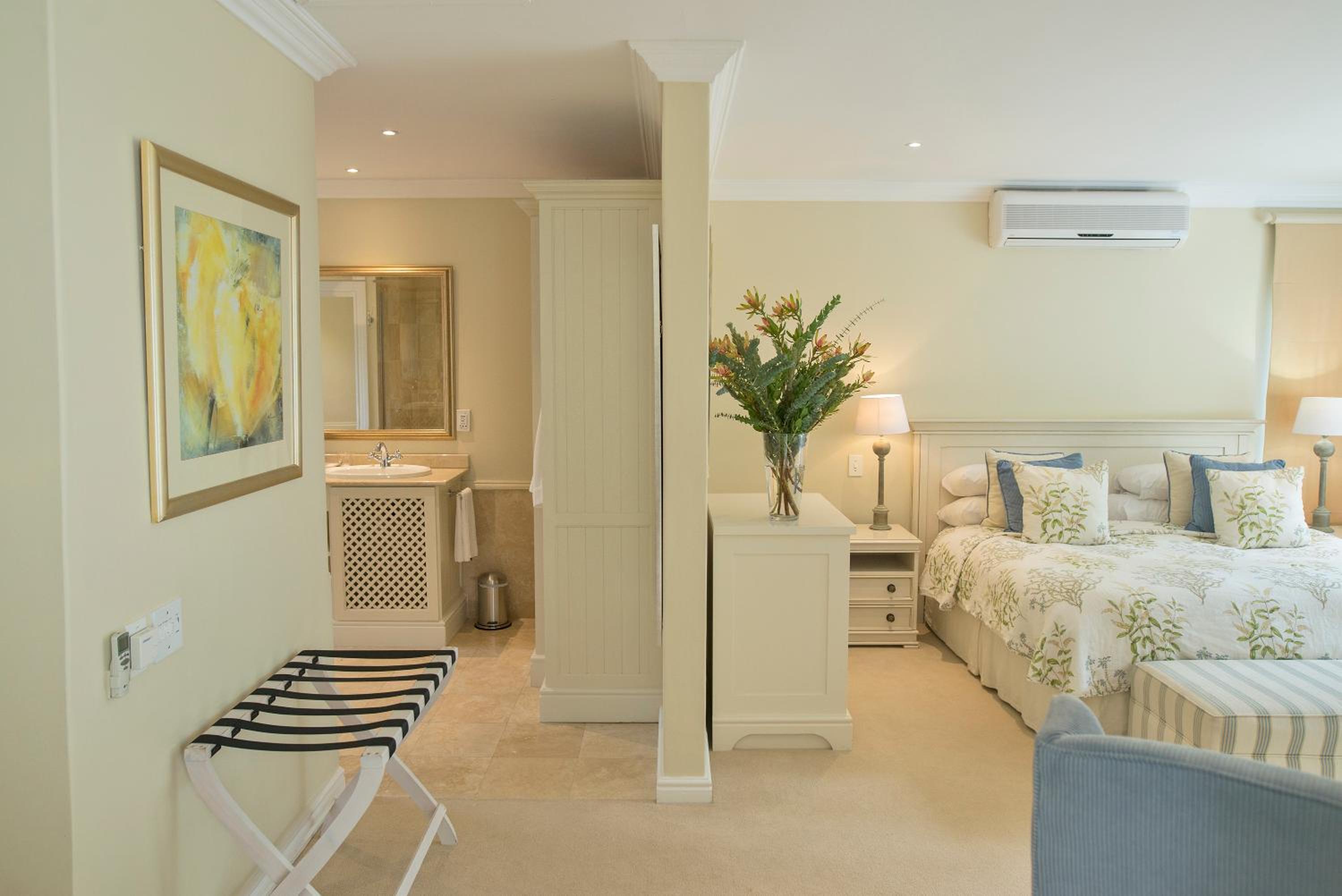 Suite With Private Pool