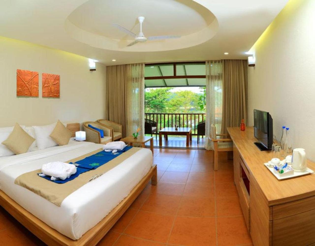 Deluxe Double or Twin Room with River View - Photo 1