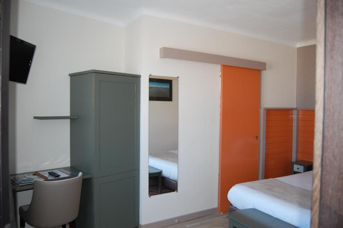 Small Double Room photo 2