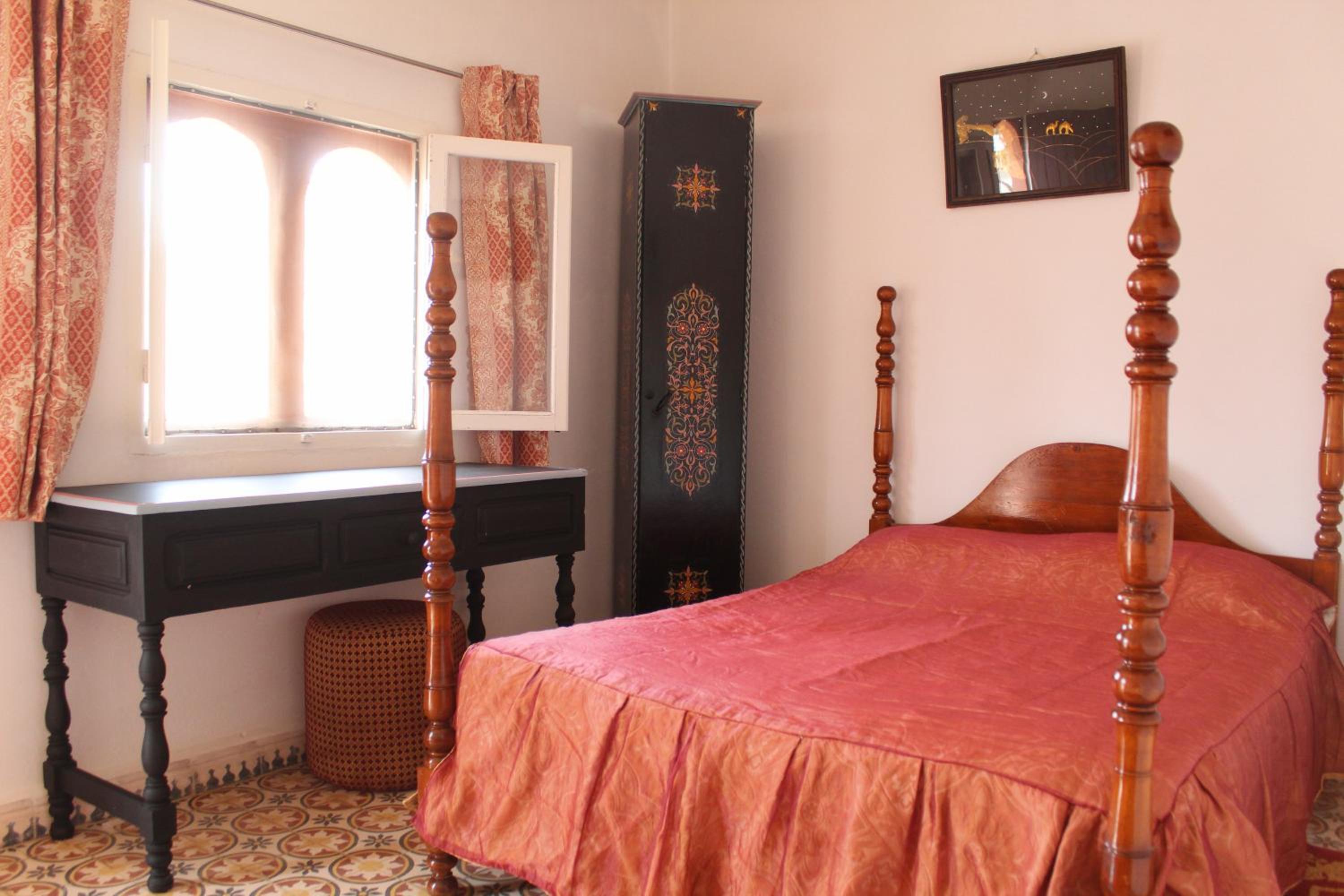 Budget Double Room - Photo 1