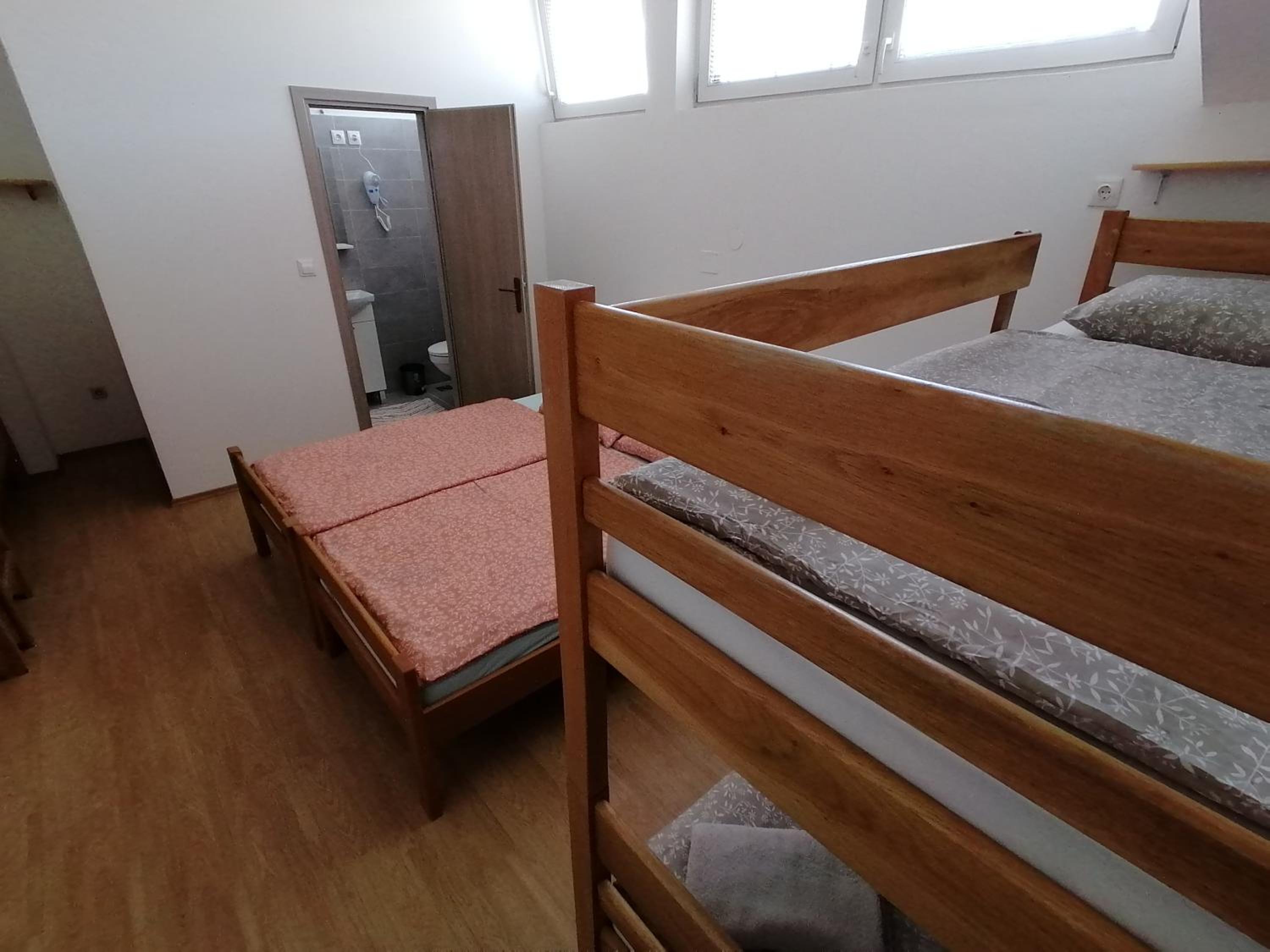 Deluxe Family Room with Private Bathroom - Photo 15