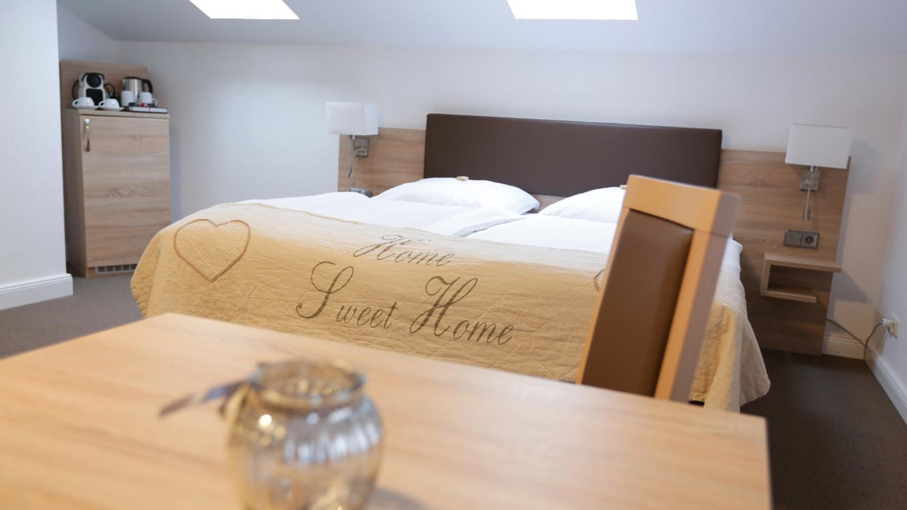 Double Room - Photo 8
