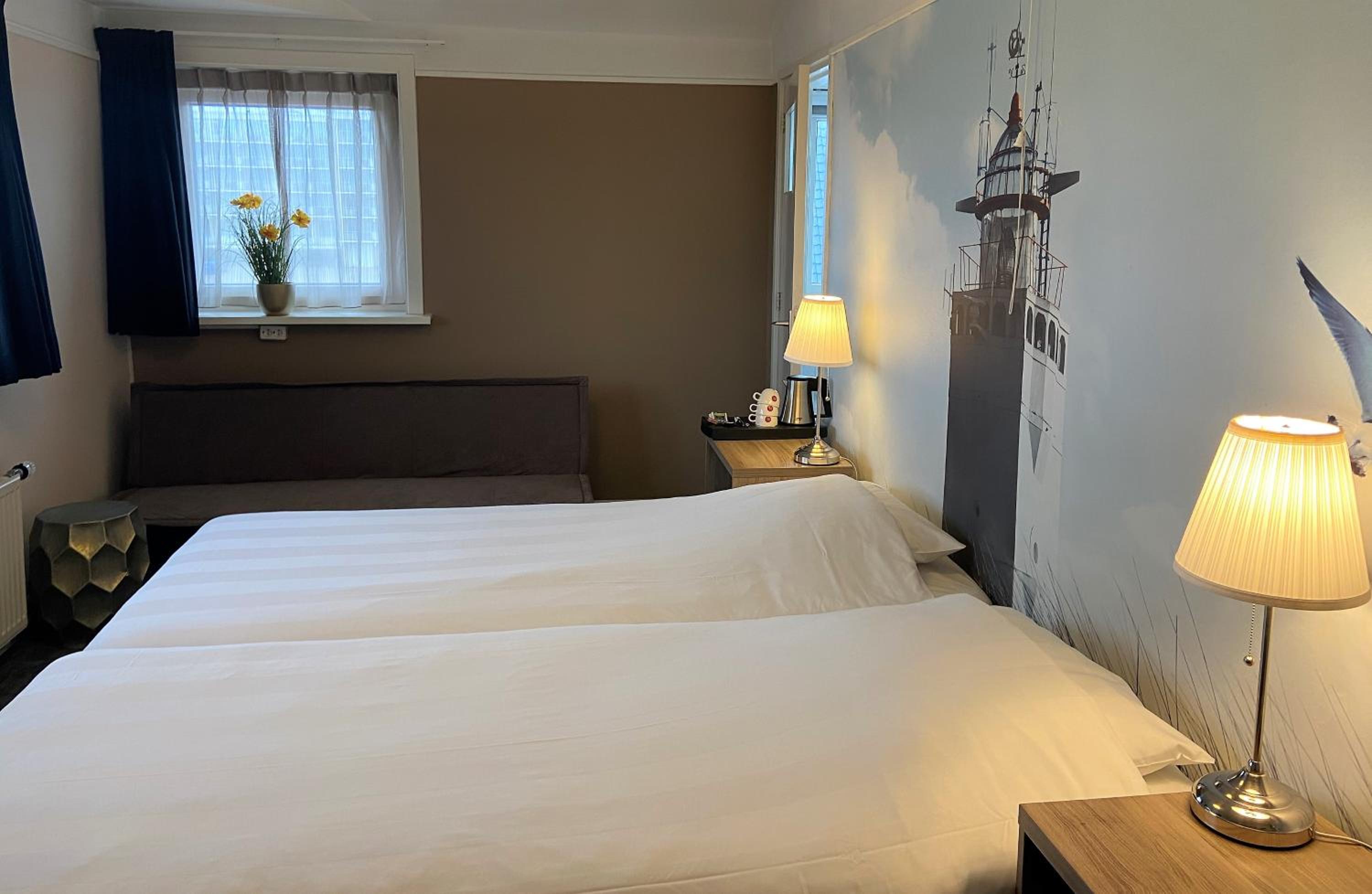 Basic Triple Room photo 3