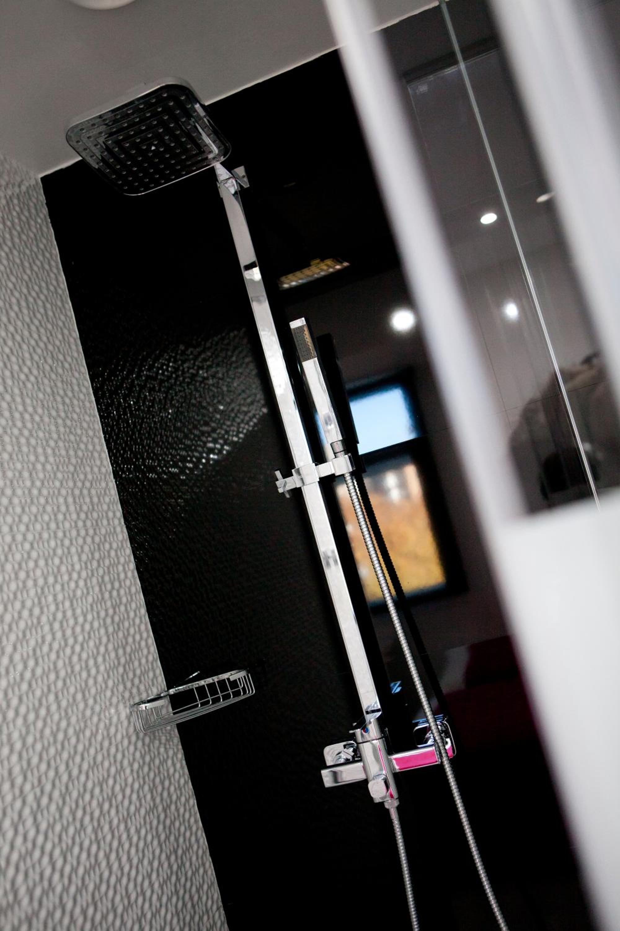 King Double Room - Photo 13