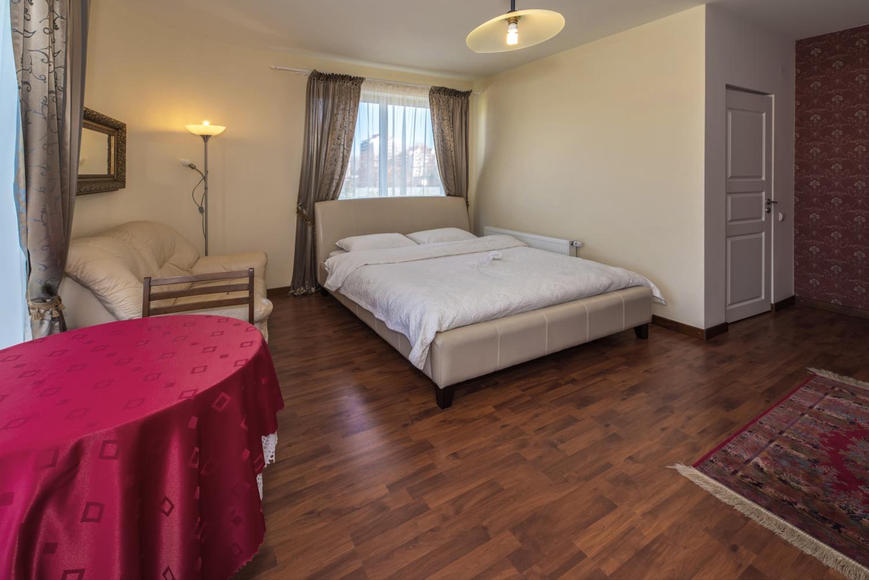 Double Room with Kitchenette photo 3