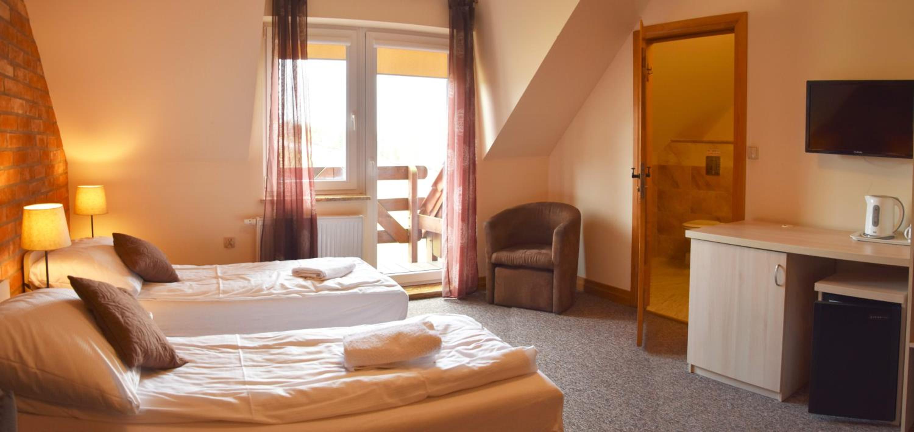 Deluxe Double or Twin Room