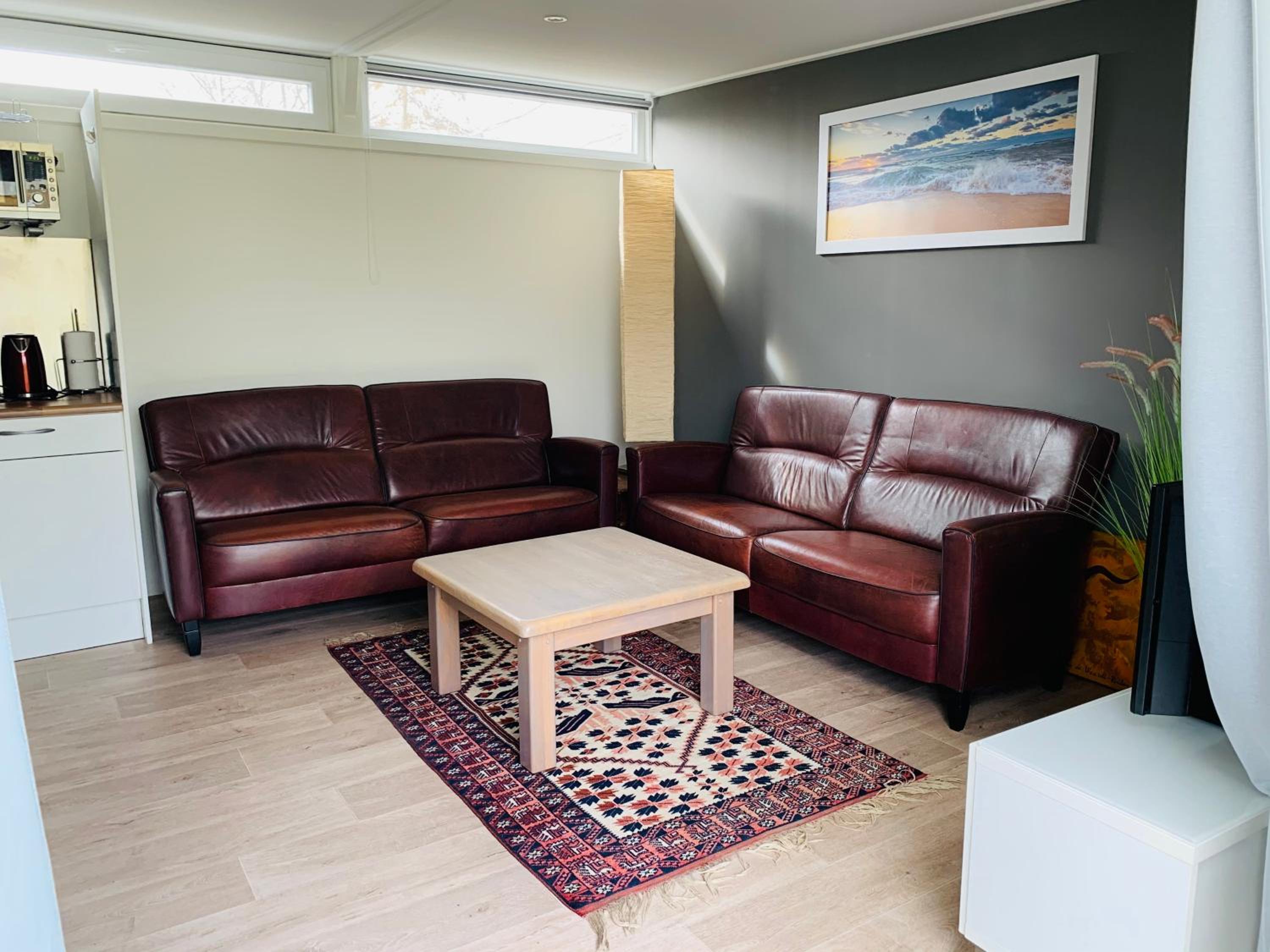 Two-Bedroom House - Photo 6