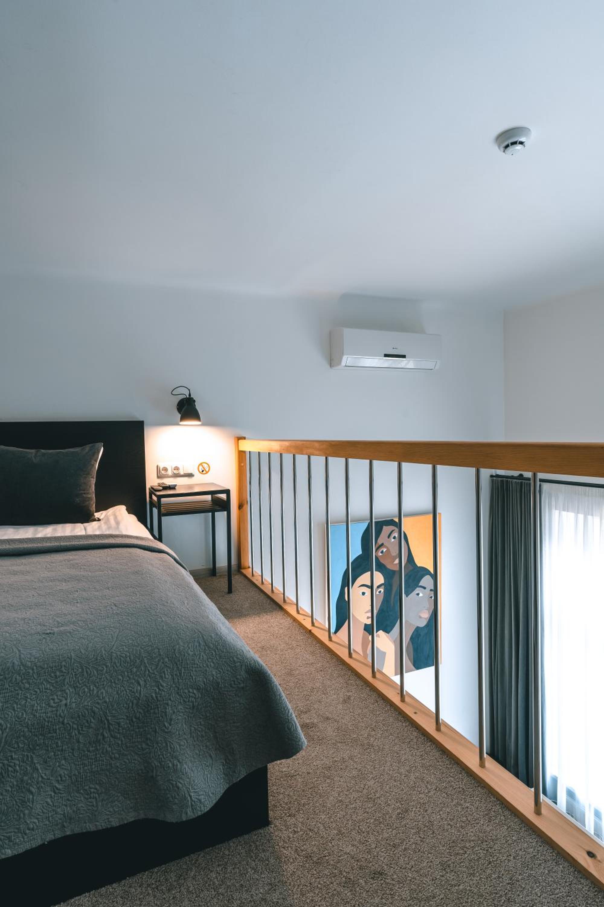 Loft - Photo 11