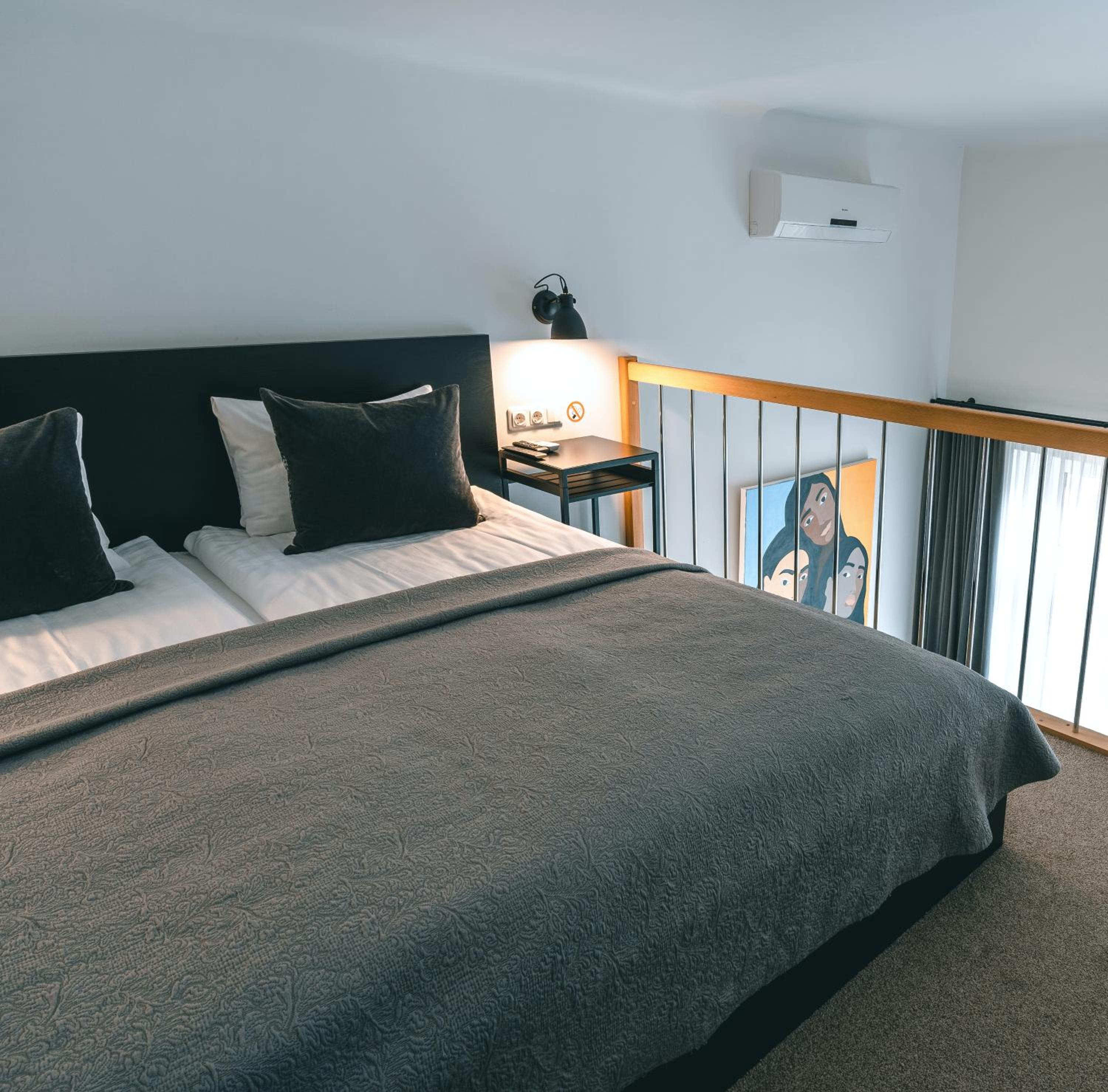 Loft - Photo 5