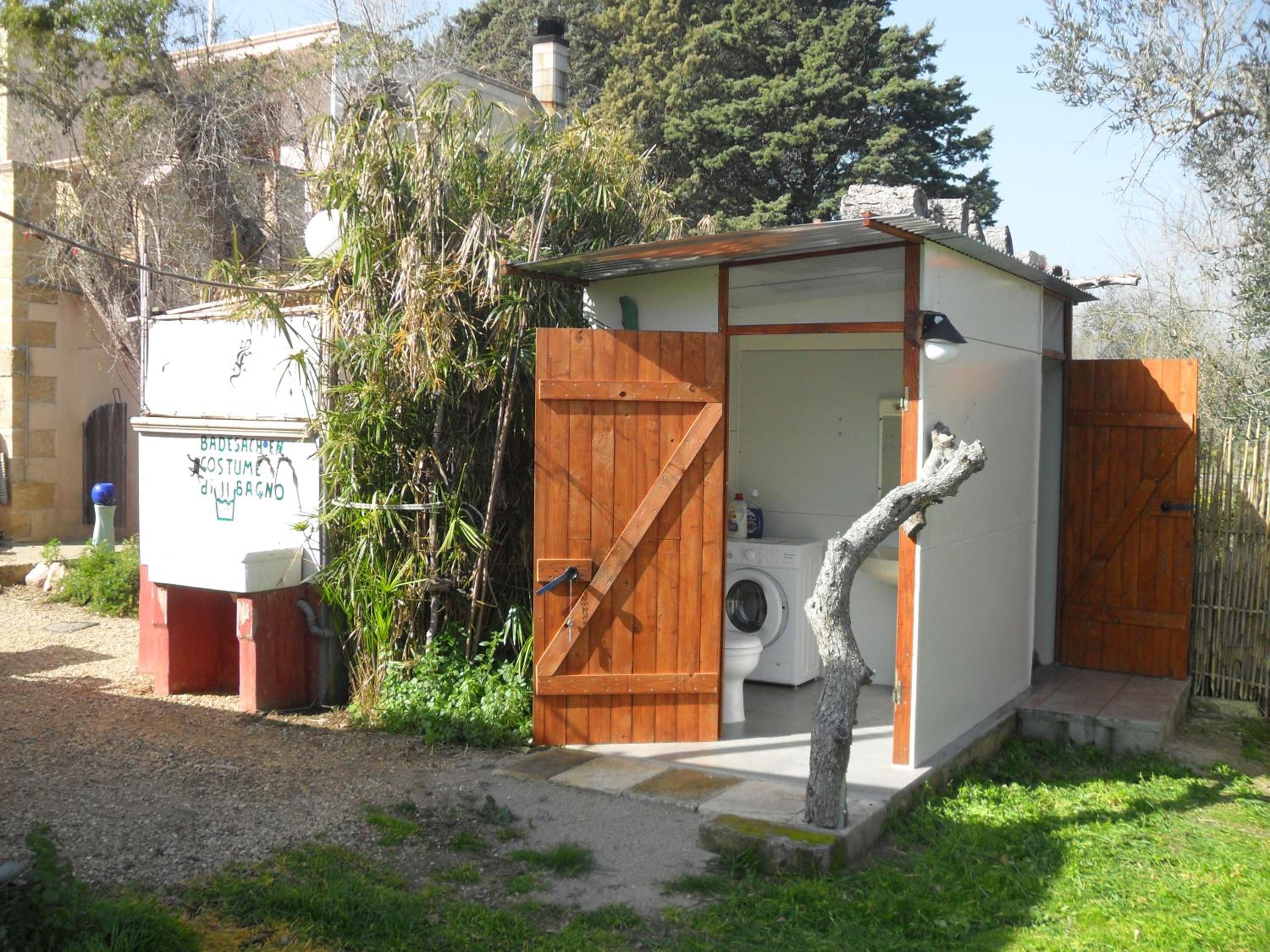 Empty Lot photo 3