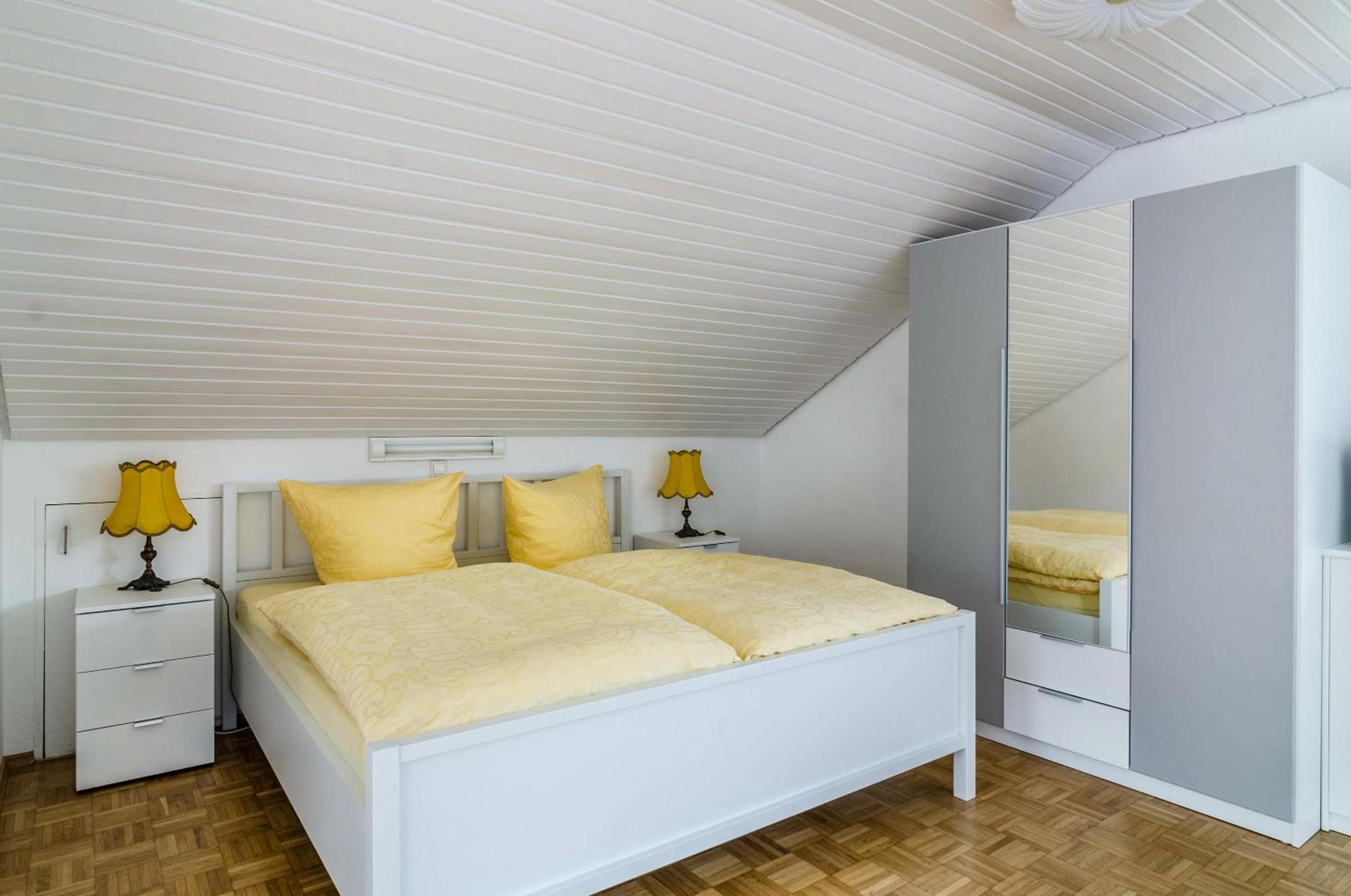 Superior One-Bedroom Apartment with Balcony