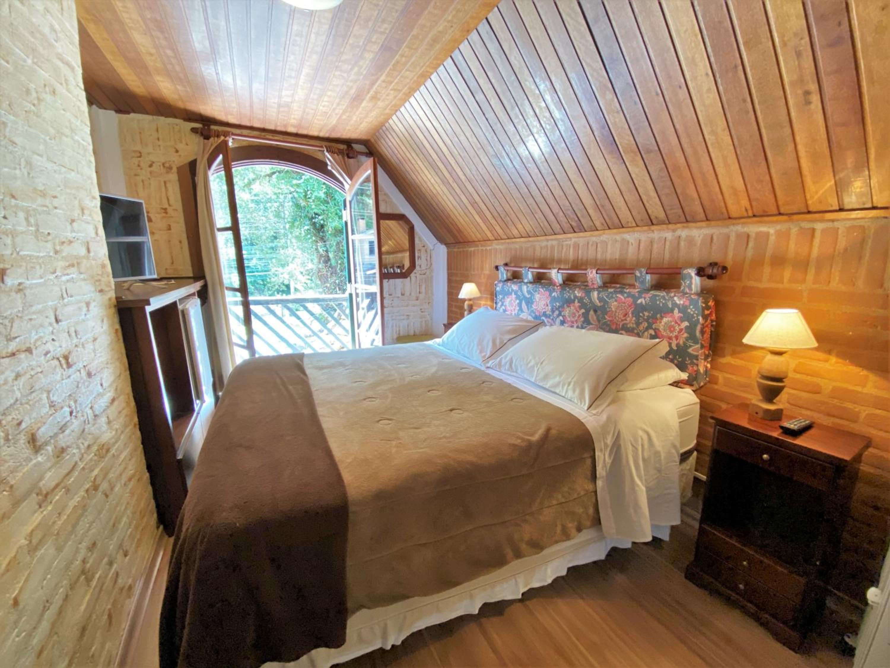 Double Room with Patio photo 2