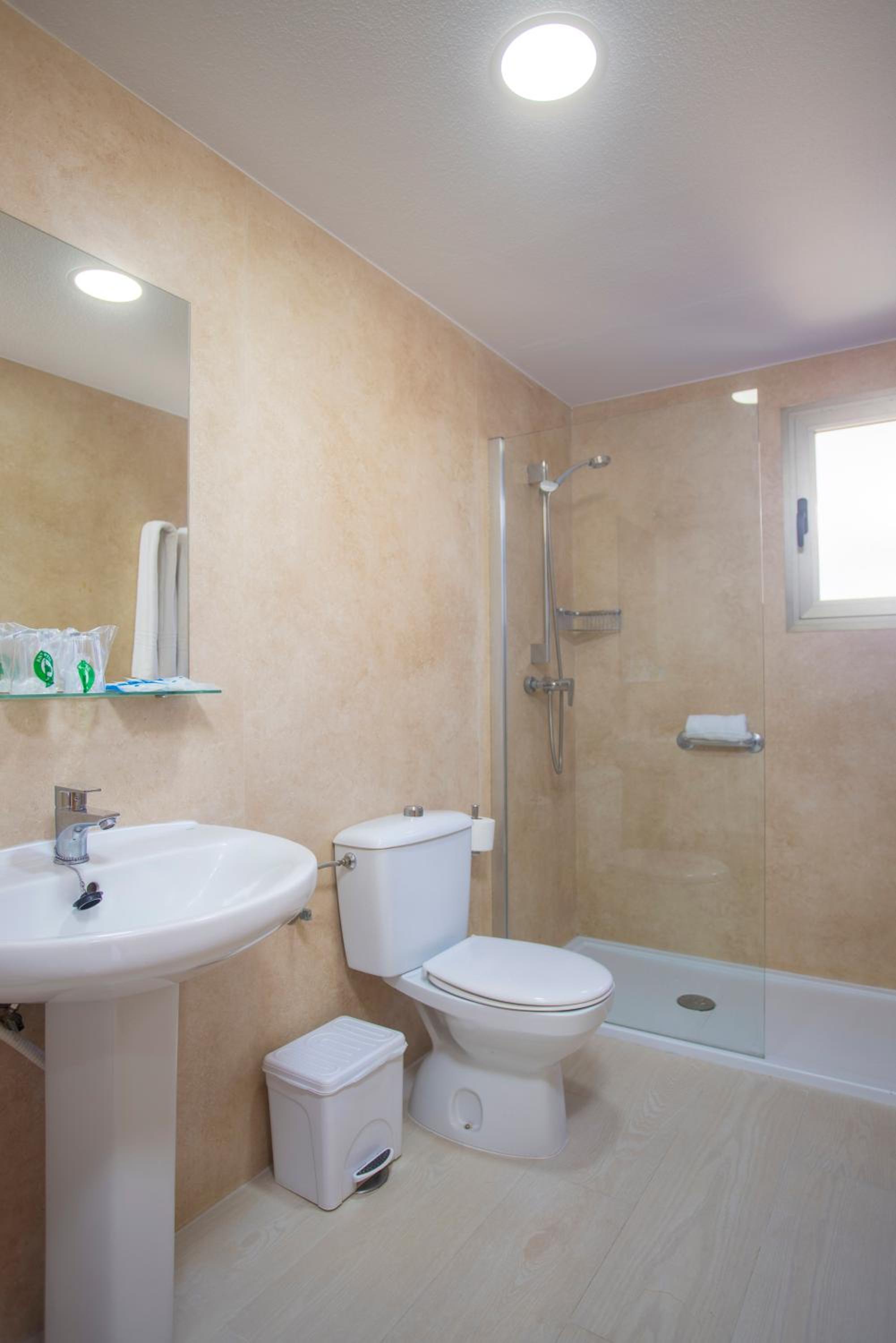 Two-Bedroom Apartment - Photo 7