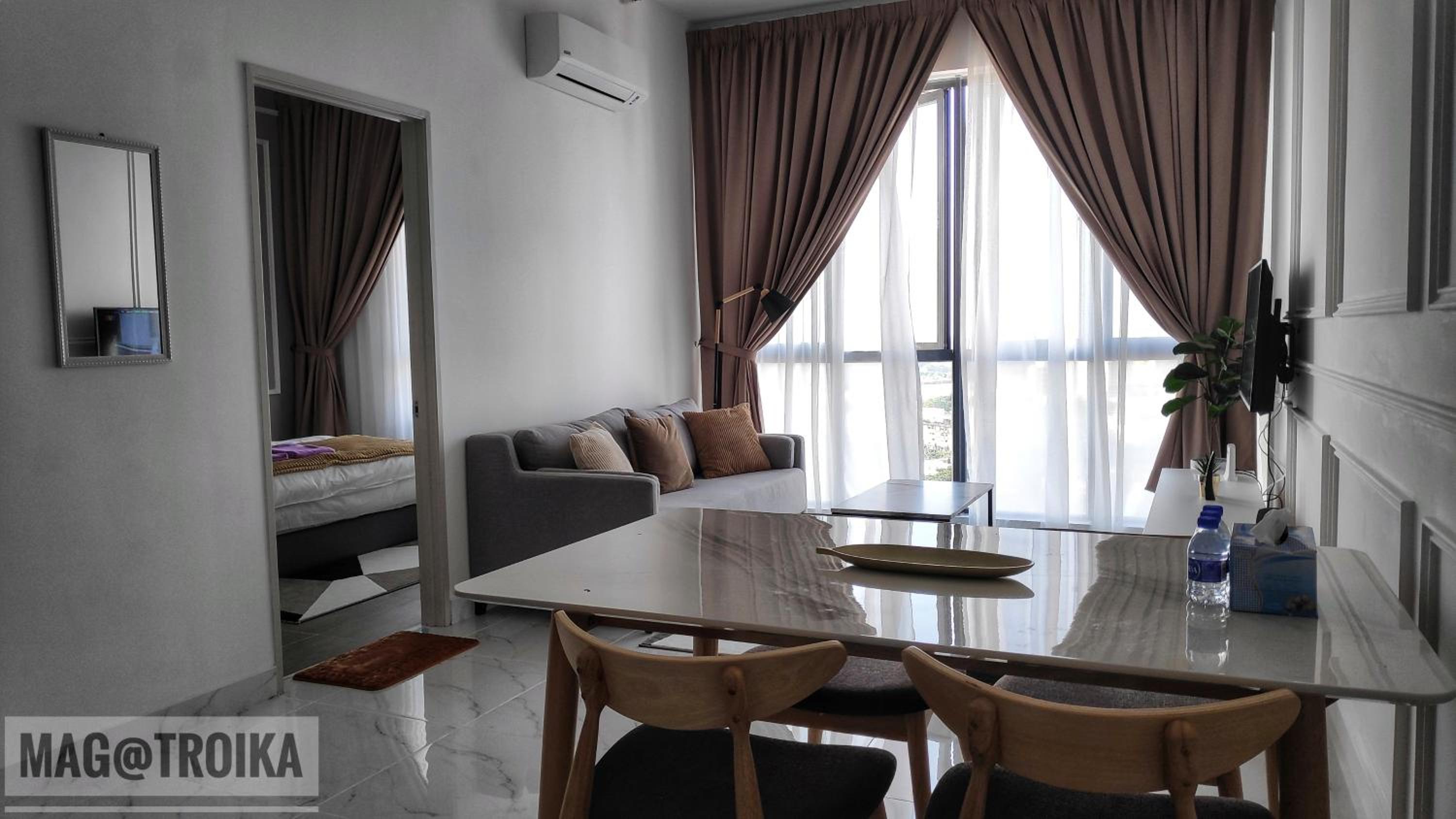 One-Bedroom Apartment