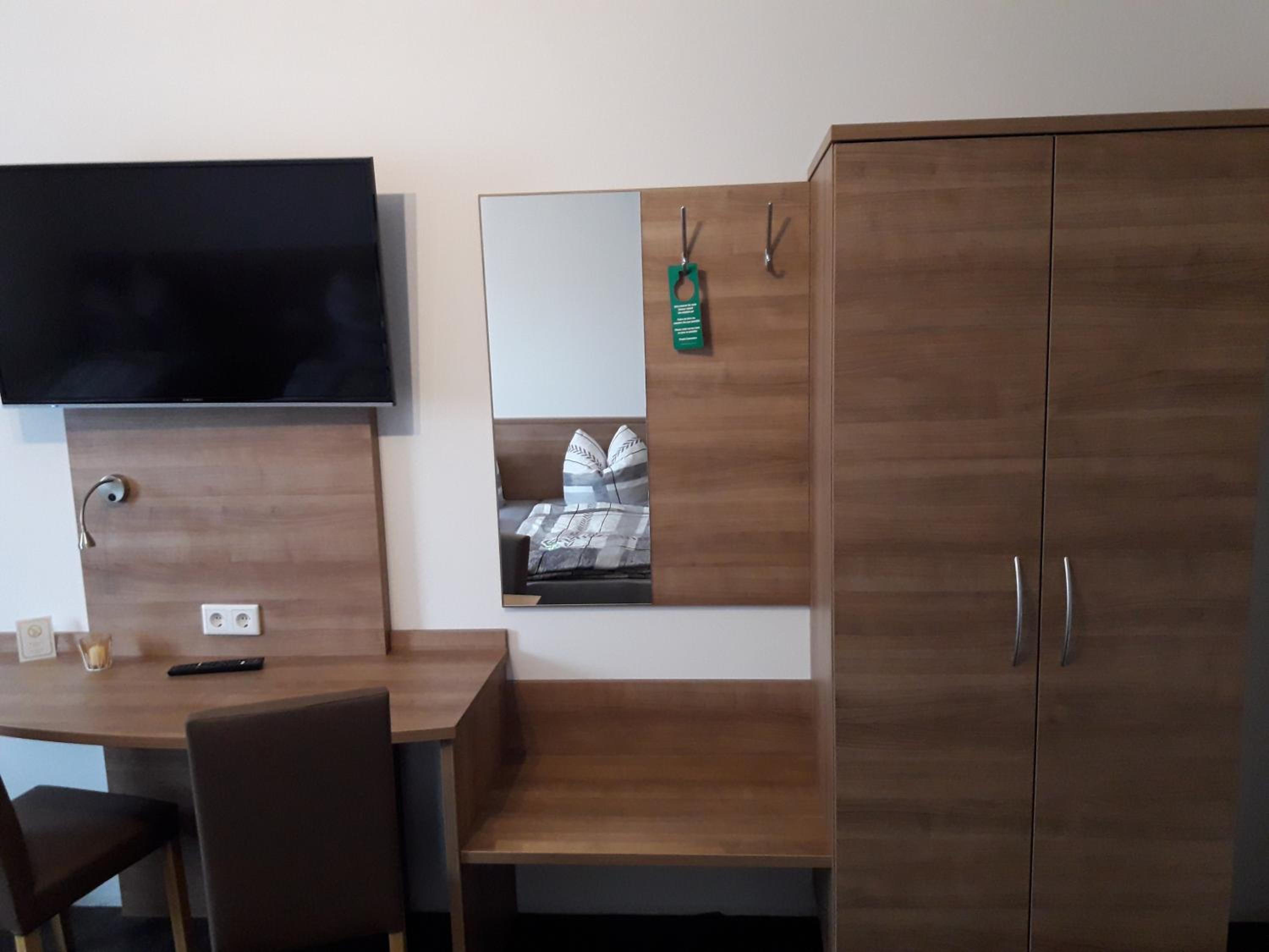 Comfort Triple Room - Photo 5