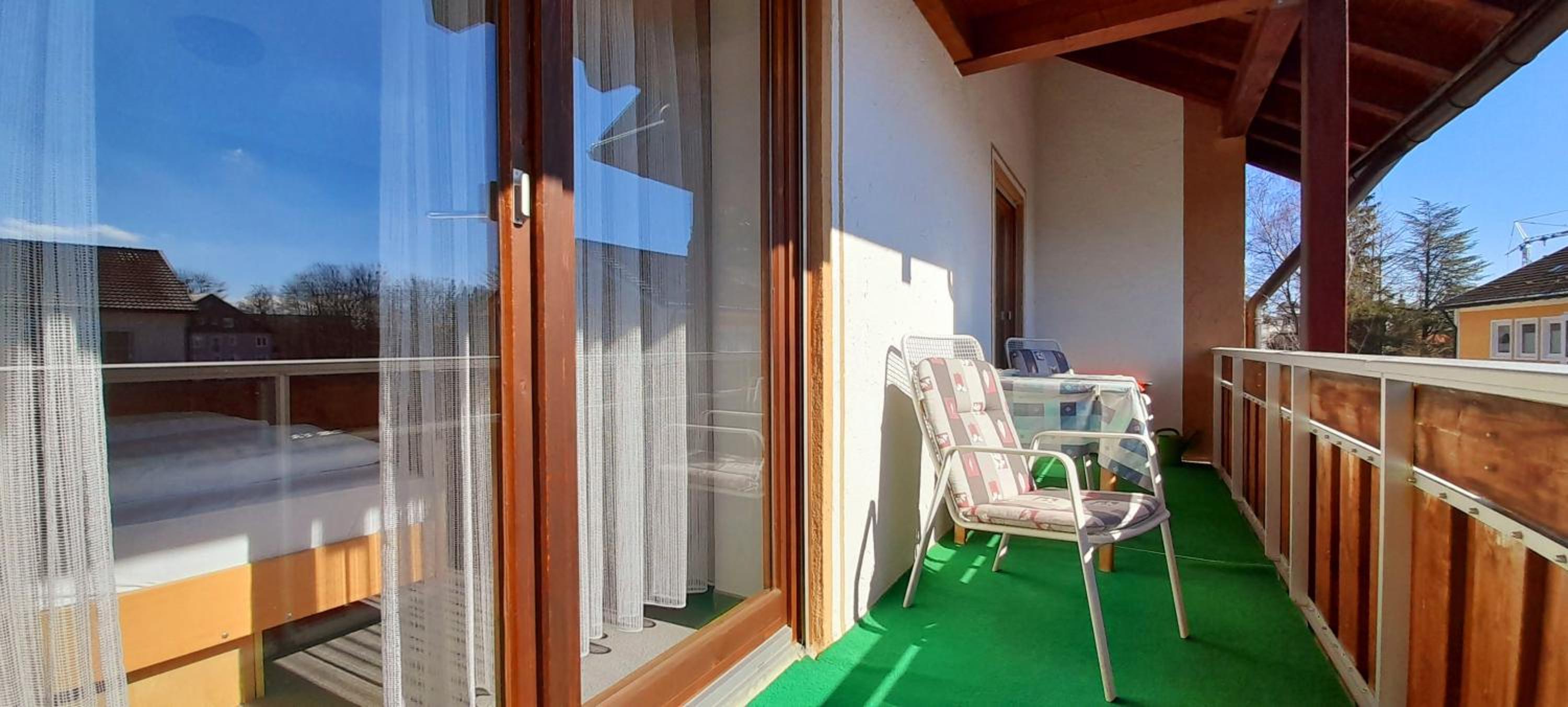 Standard Double Room - Photo 6