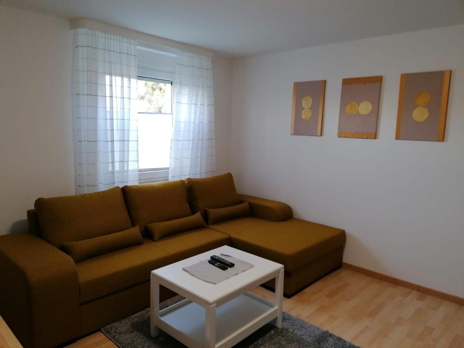 One-Bedroom Apartment - Photo 4