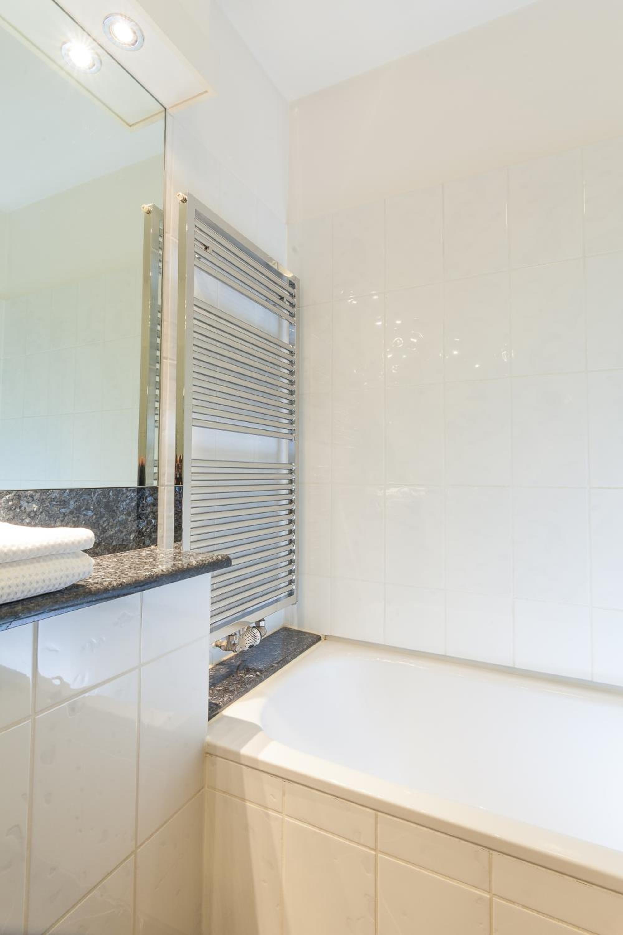Superior Double or Twin Room - Photo 2