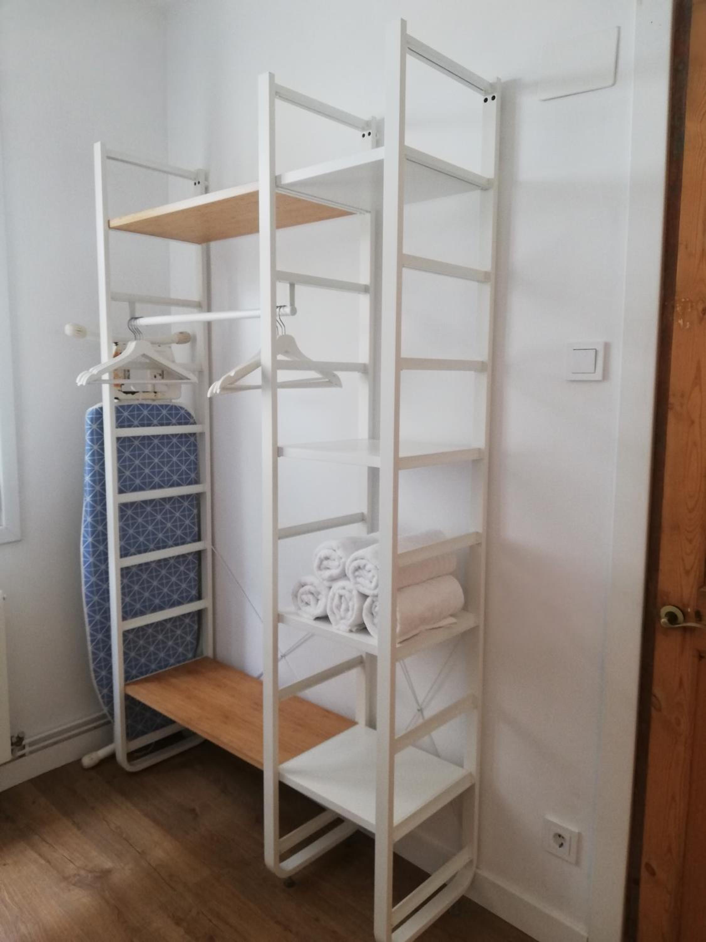 Three-Bedroom Apartment - Photo 59