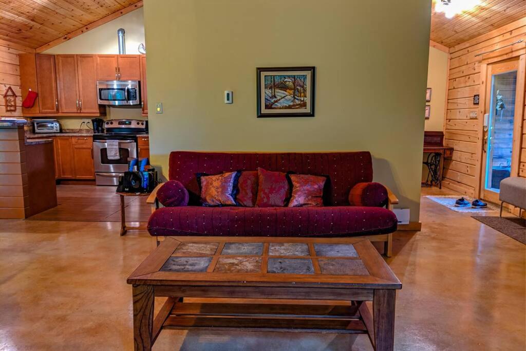 Three-Bedroom Chalet photo 3