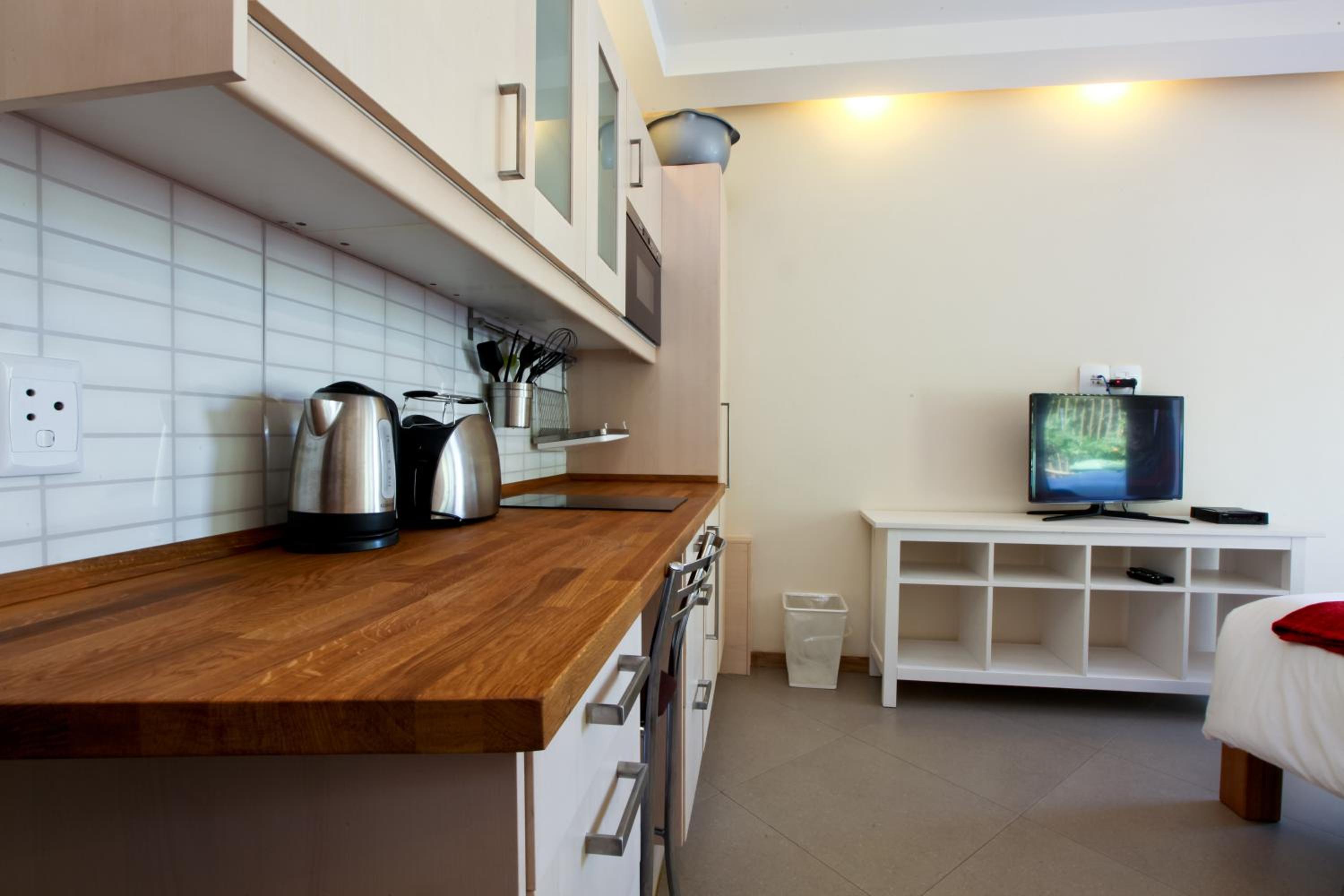 Studio Apartment - 1 photo 3