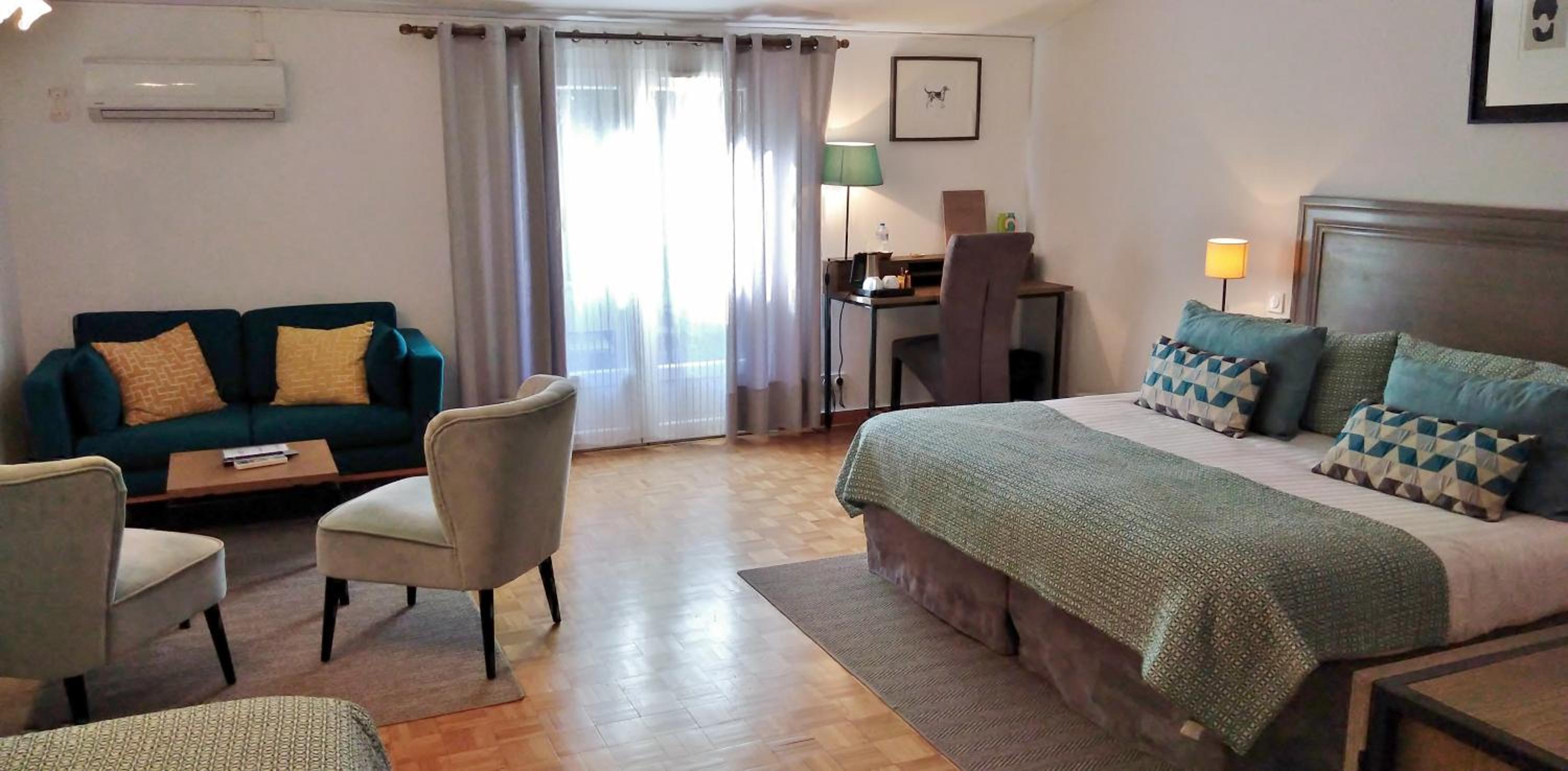 Junior Suite with Terrace - Photo 1