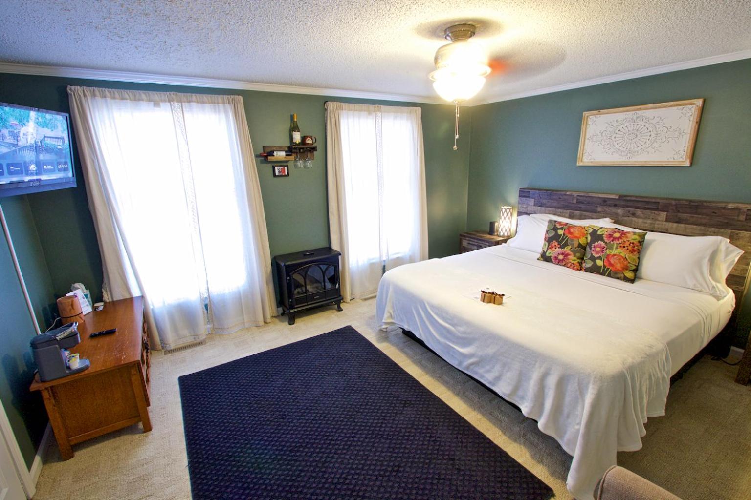 Two-Bedroom Suite photo 1