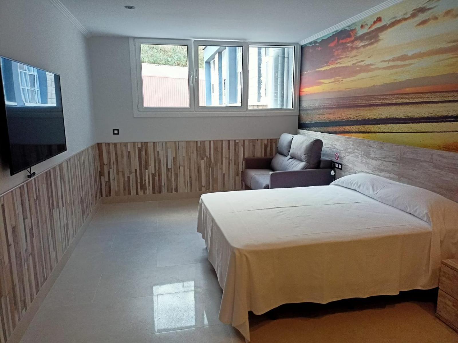 Superior Triple Room photo 2