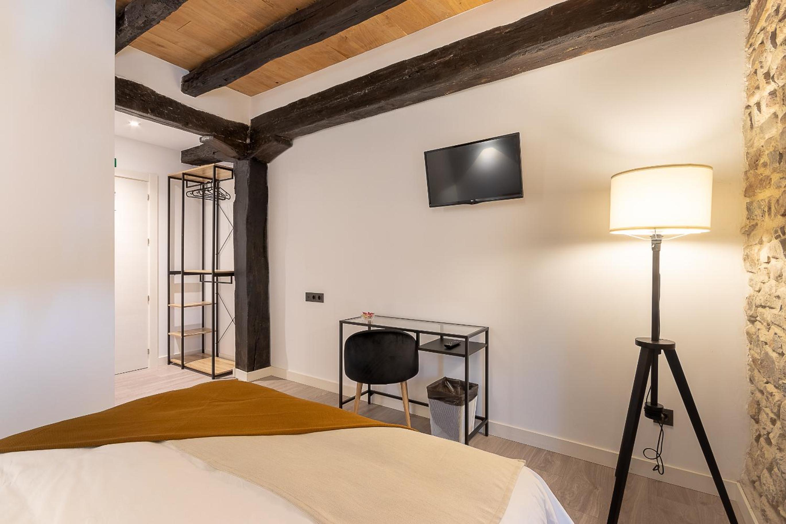 Habitación Doble con Baño Privado