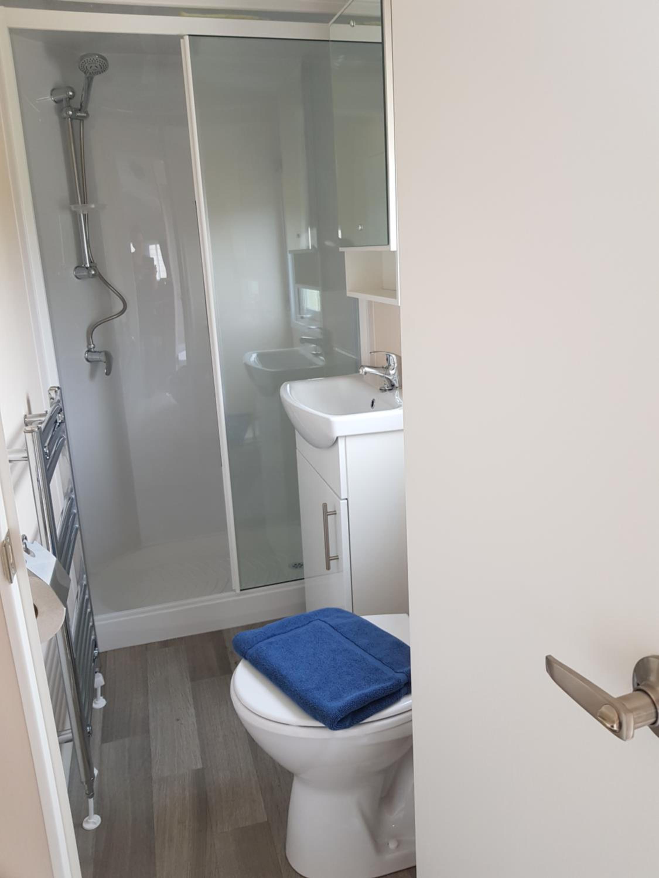 One-Bedroom House photo 3