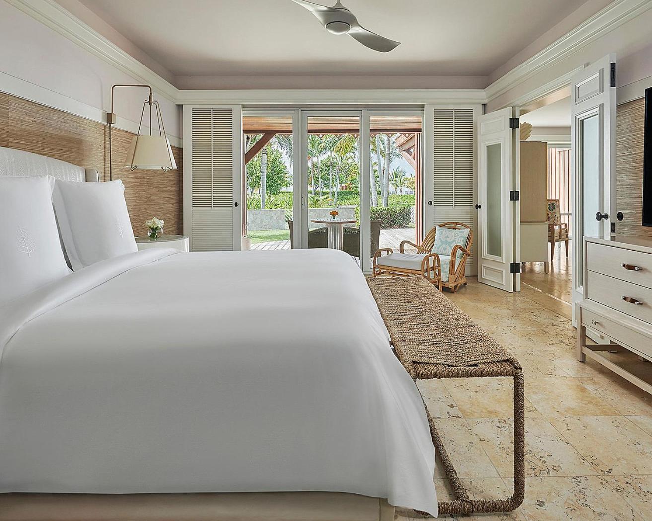 Indigo Suite King photo 1