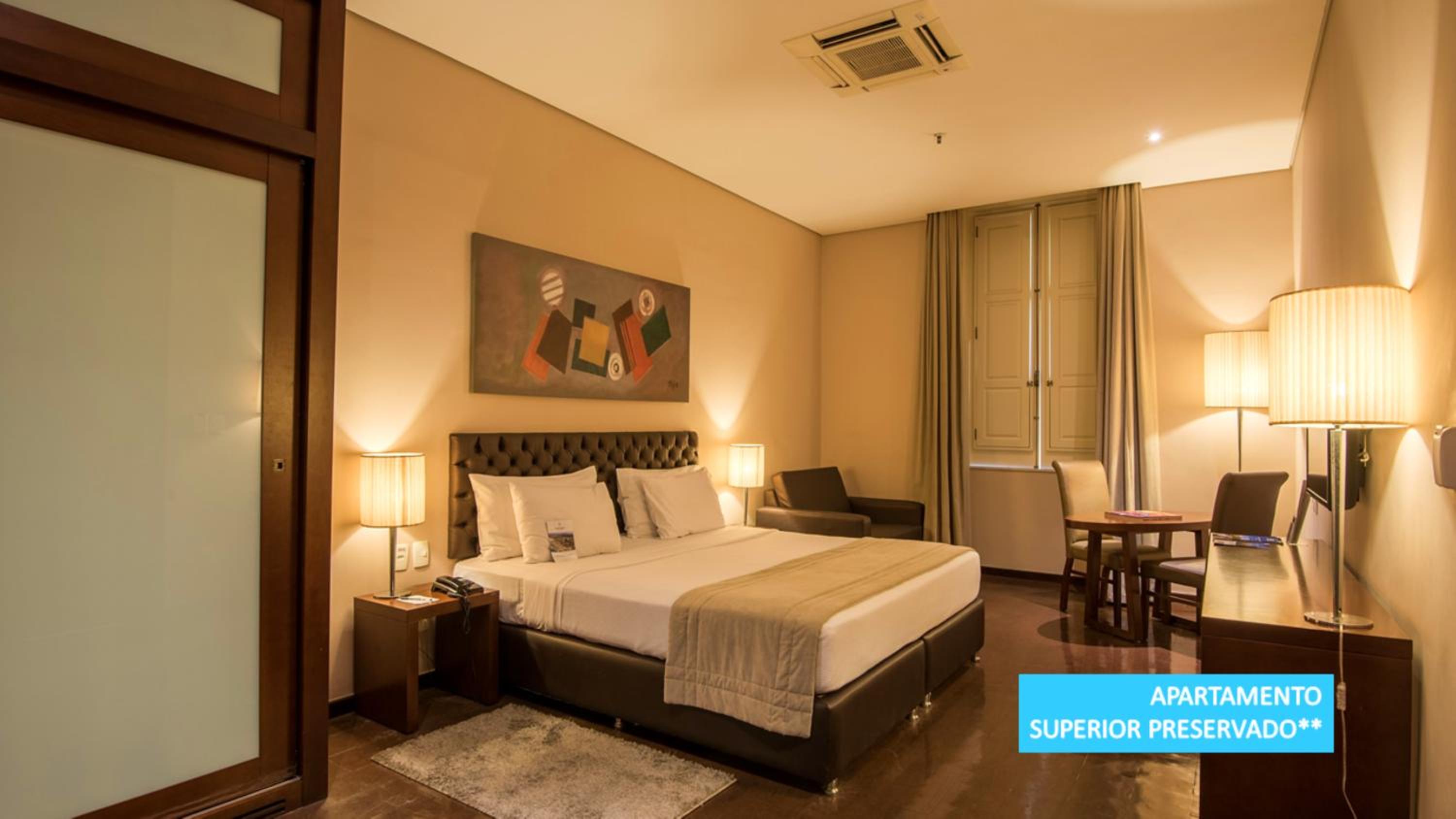 Collection Superior Preserved Apartment **