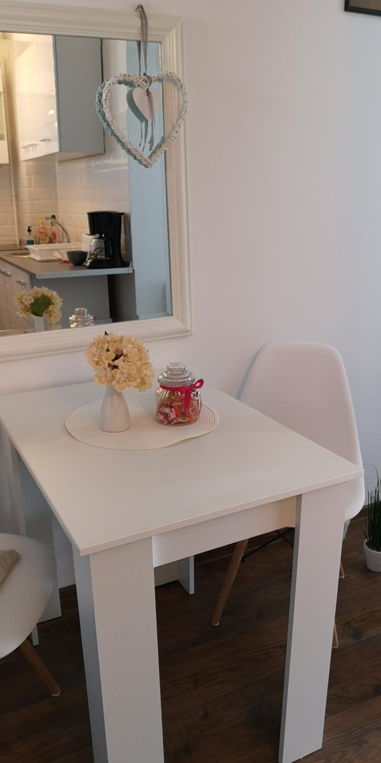 One-Bedroom Apartment - Photo 21