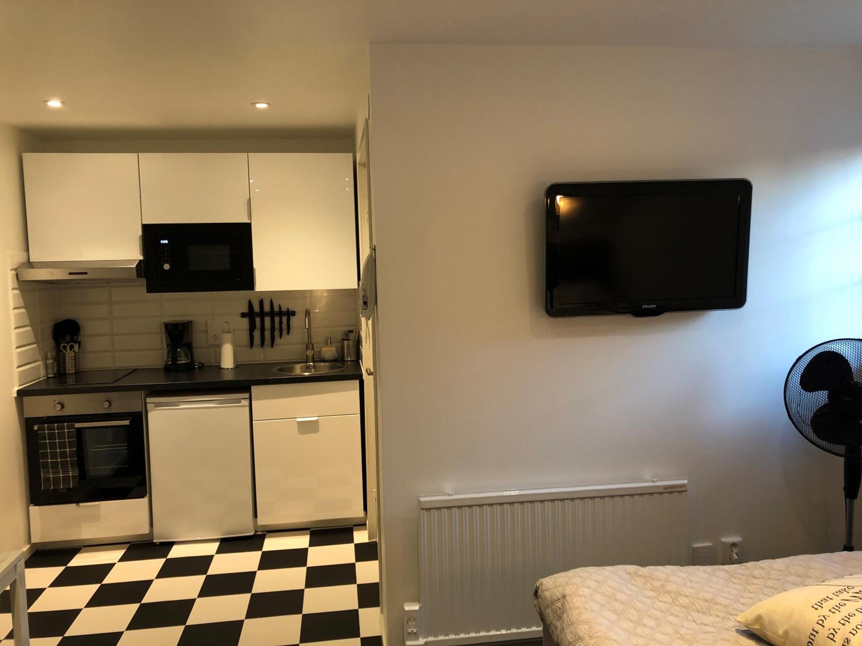 Apartment photo 2