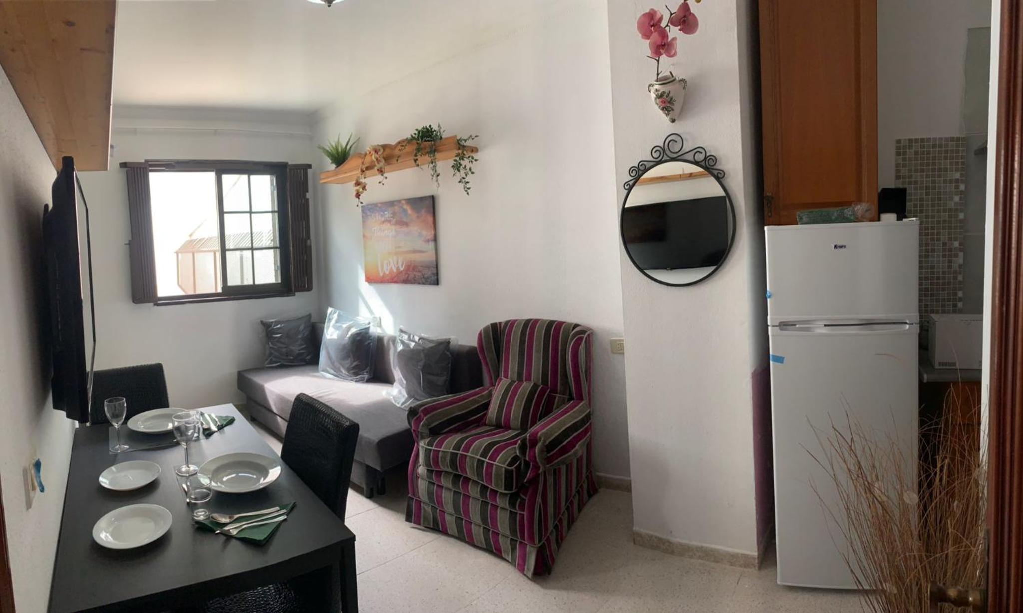 One-Bedroom Apartment - Photo 10