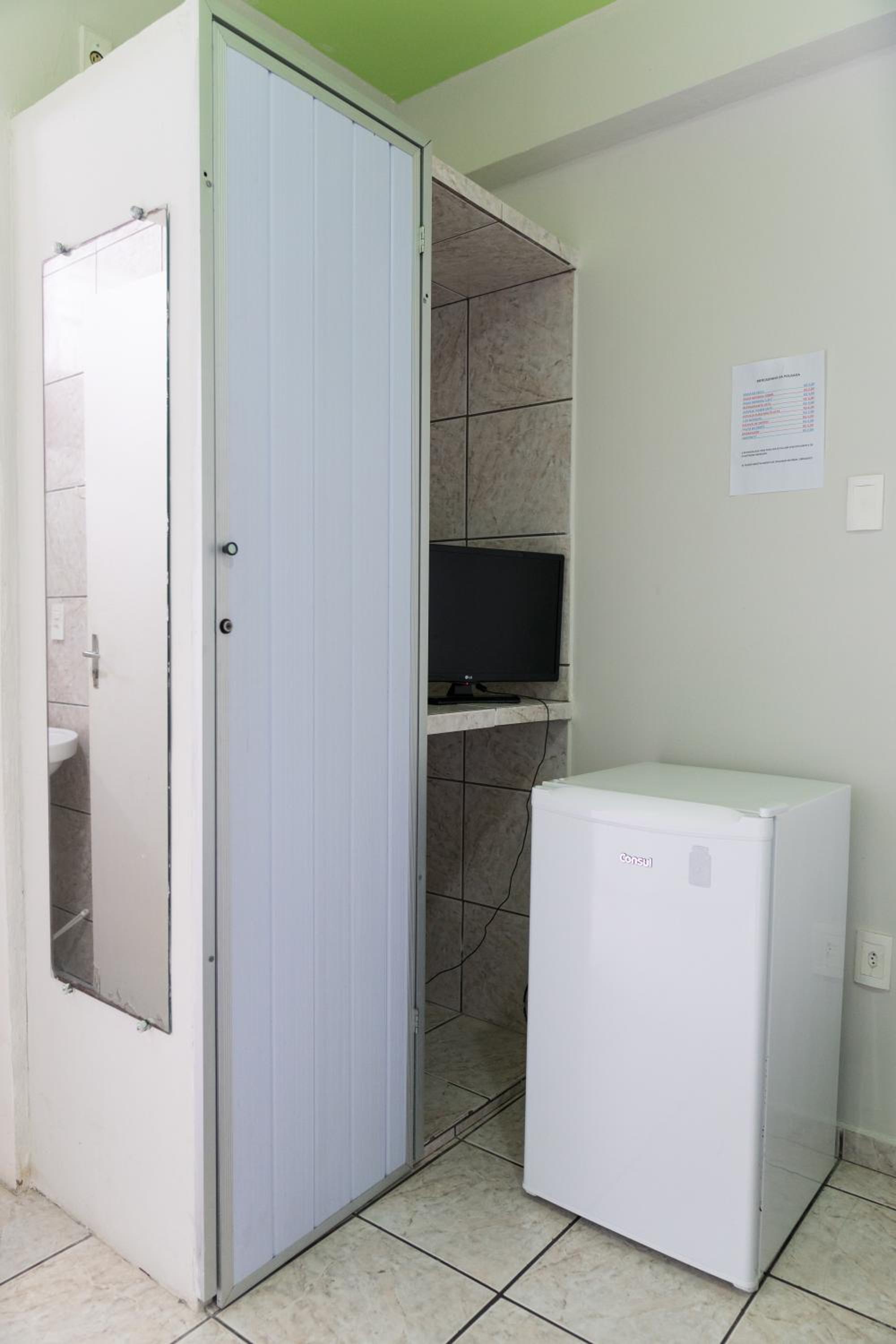 Triple Room - Photo 9