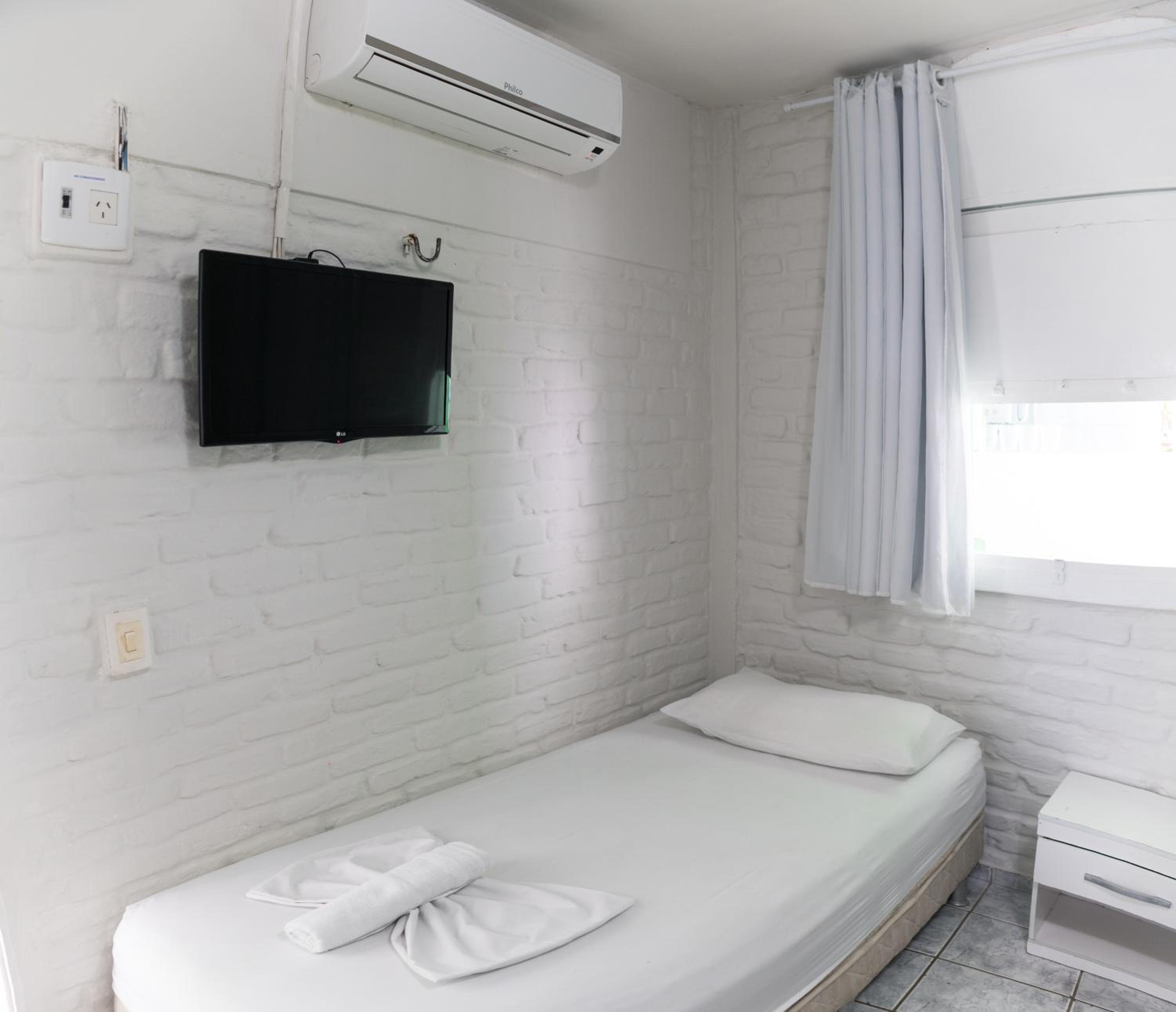 Triple Room - Photo 16