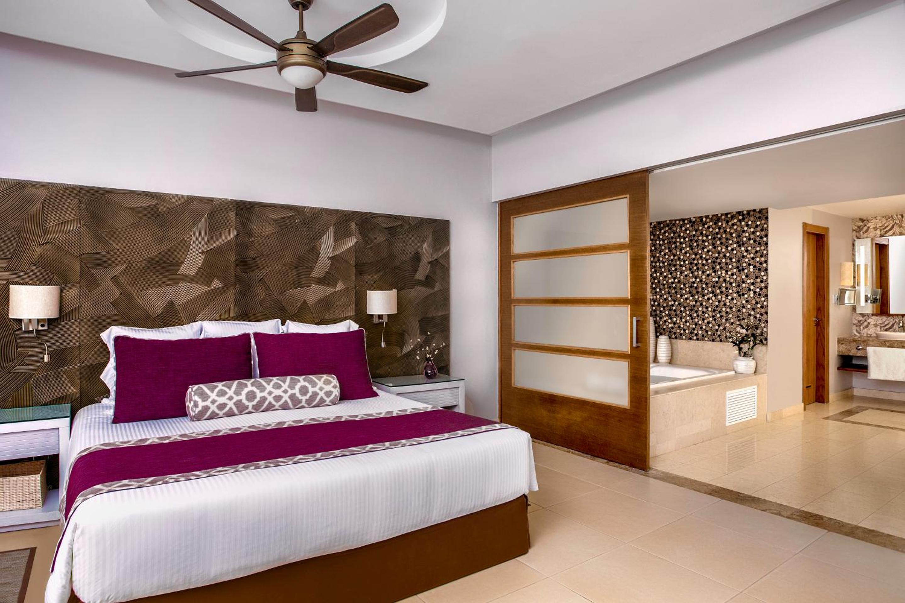 Preferred Club Master Suite Ocean Front