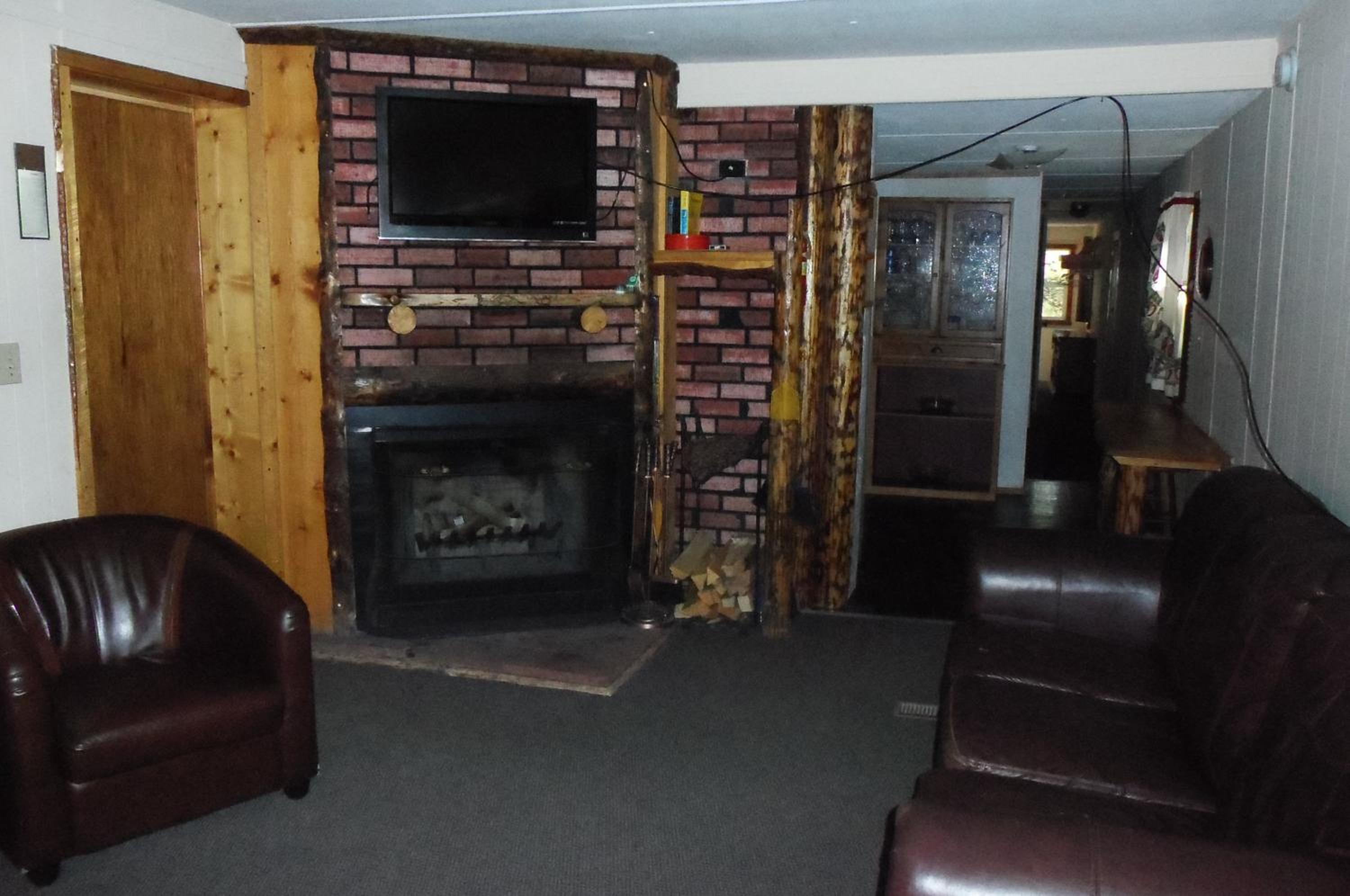 Three-Bedroom Chalet photo 1