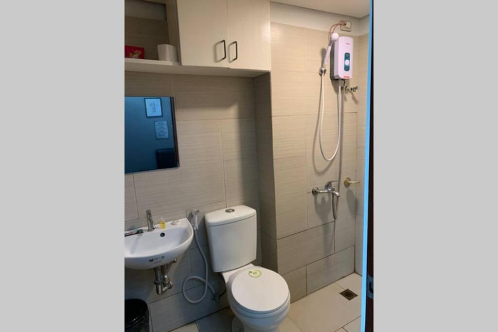 Studio Apartment - Photo 11