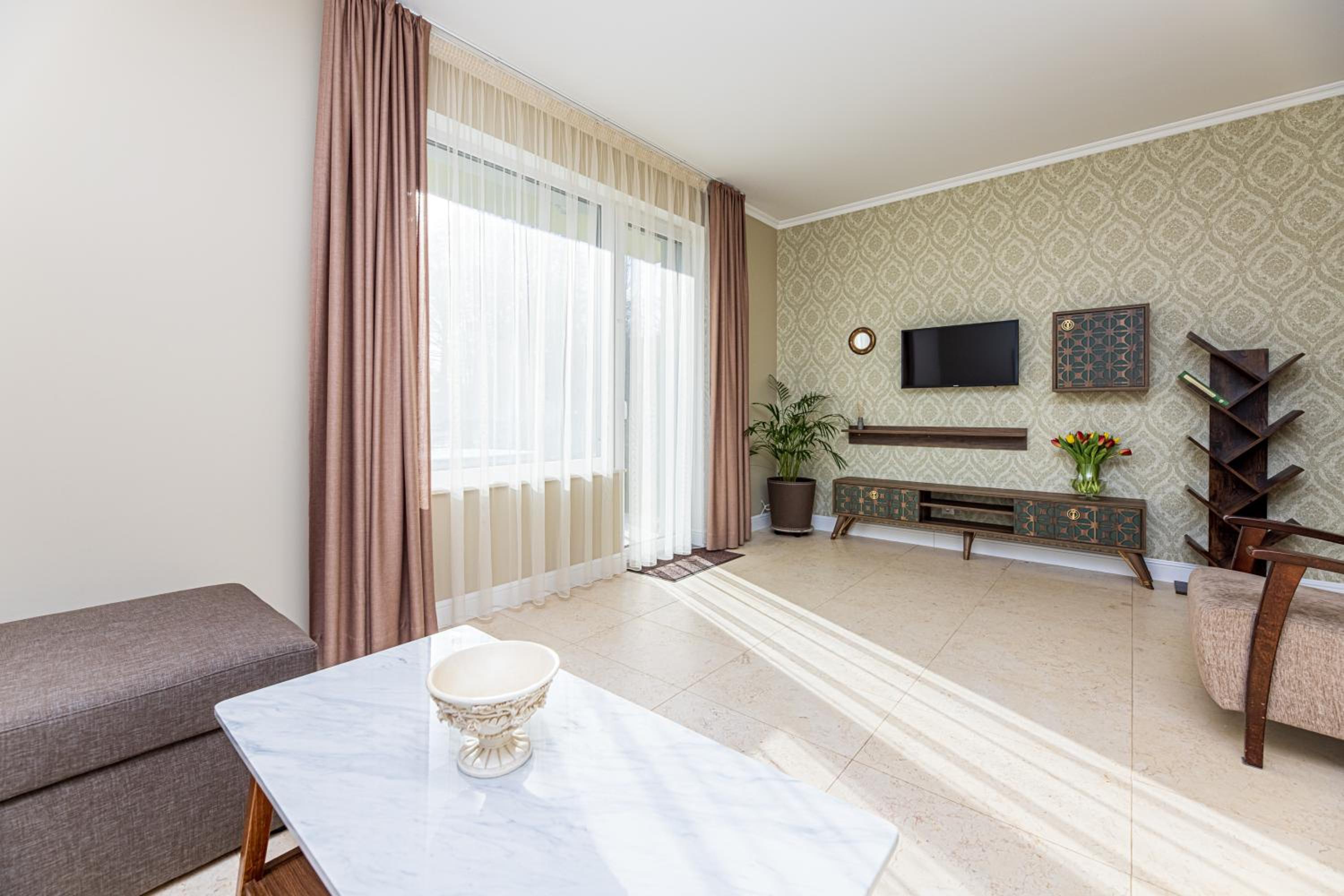 Two-Bedroom Apartment - Photo 6